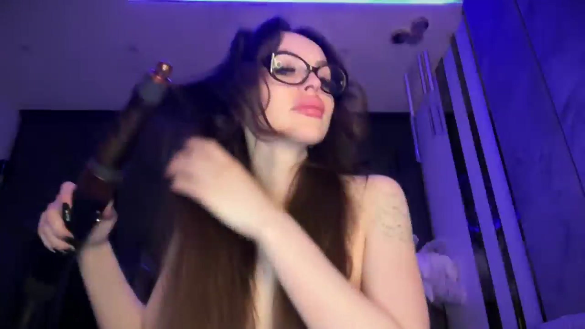 Gallery image thumbnail from UGLYGIRL_'s myfreecams stream on, 02/07/2026, 04:36 image 20 of 20