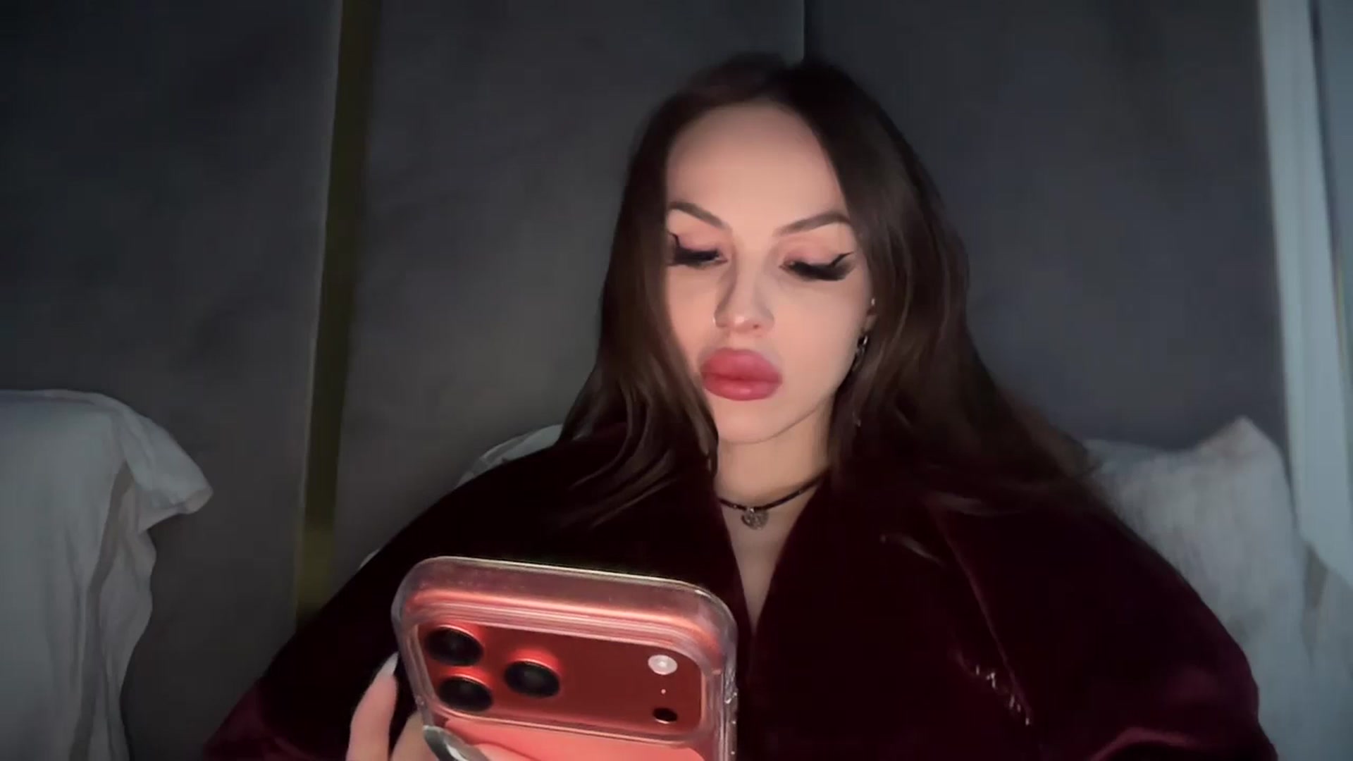 Gallery image thumbnail from UGLYGIRL_'s myfreecams stream on, 02/07/2026, 17:02 image 6 of 20
