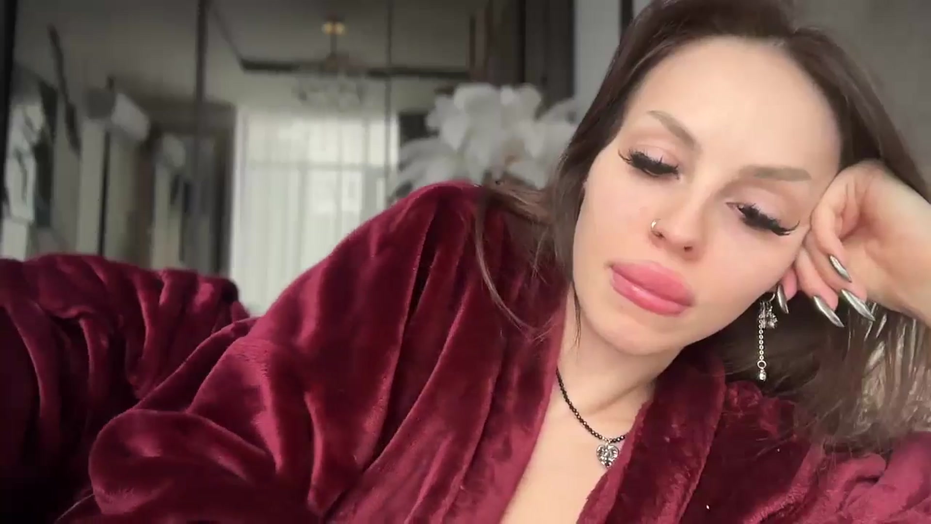 Gallery image thumbnail from UGLYGIRL_'s myfreecams stream on, 02/08/2026, 08:10 image 6 of 20