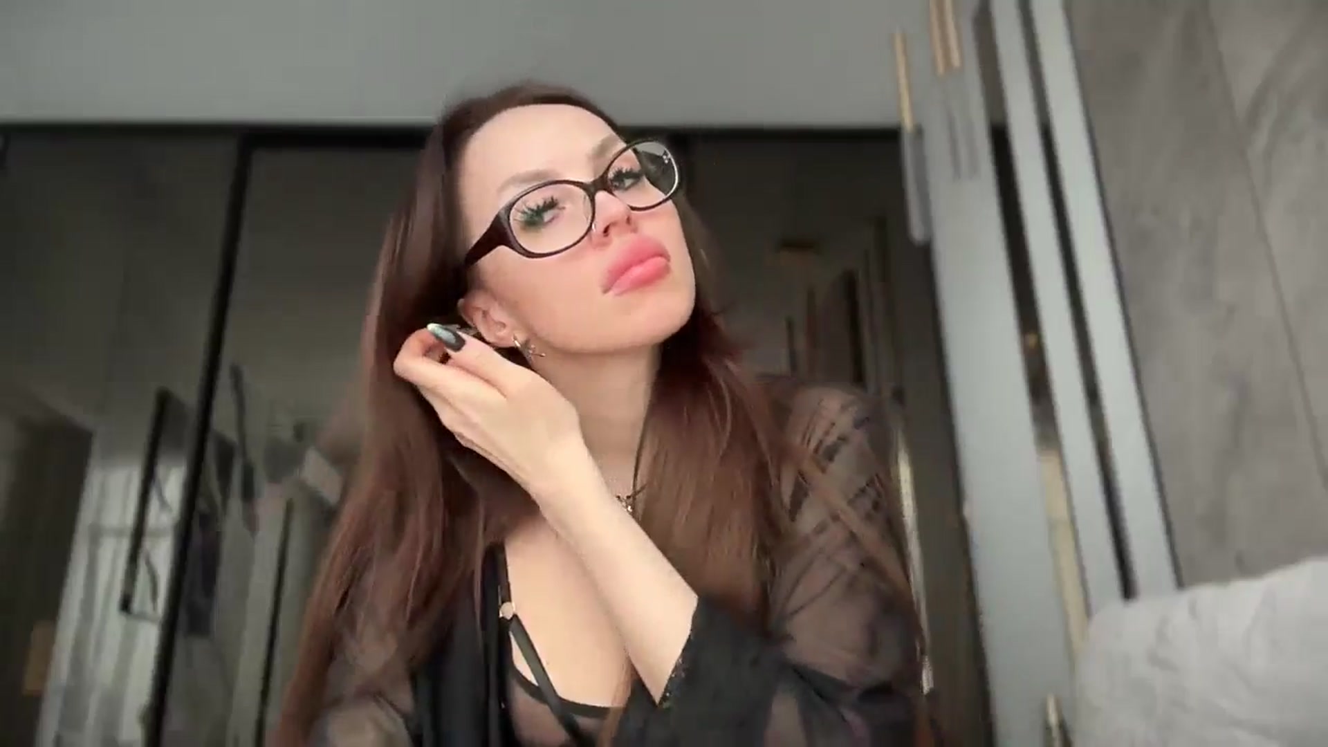 Gallery image thumbnail from UGLYGIRL_'s myfreecams stream on, 02/11/2026, 12:23 image 10 of 20