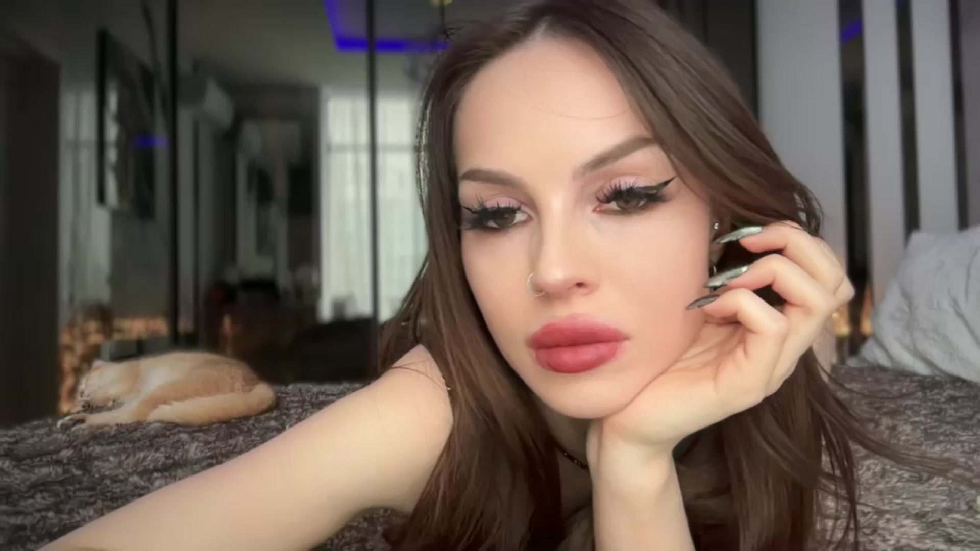 Gallery image thumbnail from UGLYGIRL_'s myfreecams stream on, 02/16/2026, 15:16 image 7 of 20