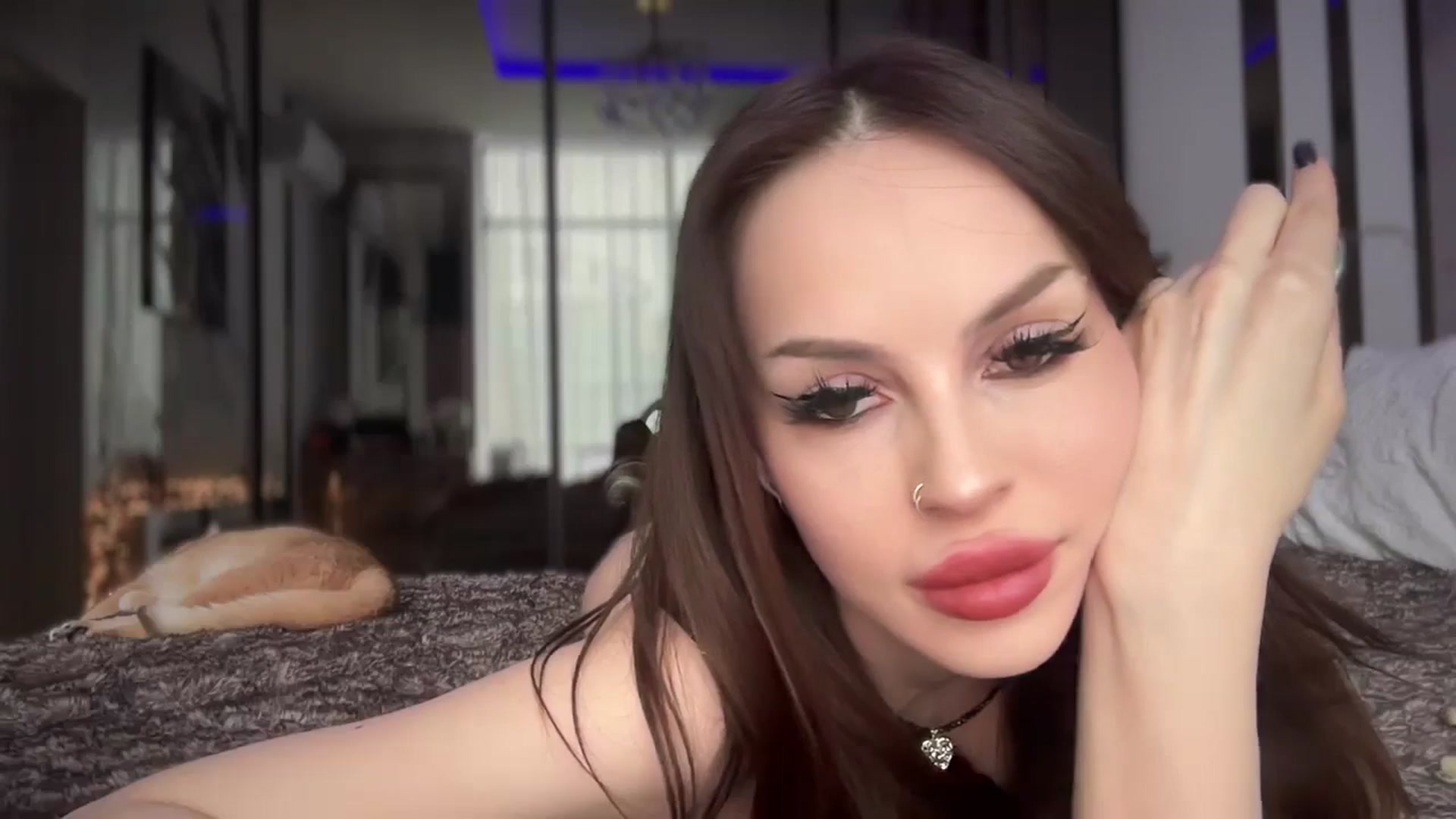 Gallery image thumbnail from UGLYGIRL_'s myfreecams stream on, 02/16/2026, 15:16 image 6 of 20