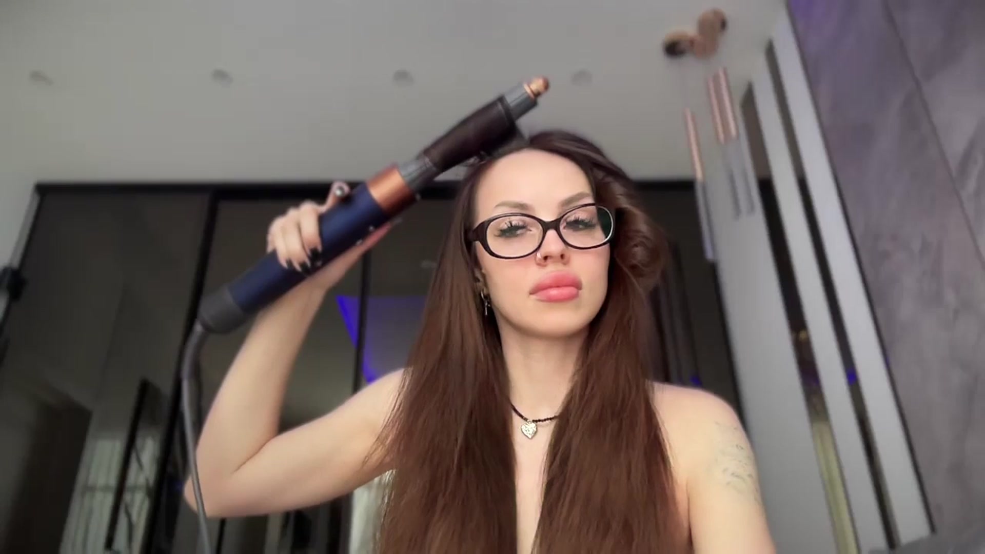 Gallery image thumbnail from UGLYGIRL_'s myfreecams stream on, 02/18/2026, 13:32 image 10 of 20