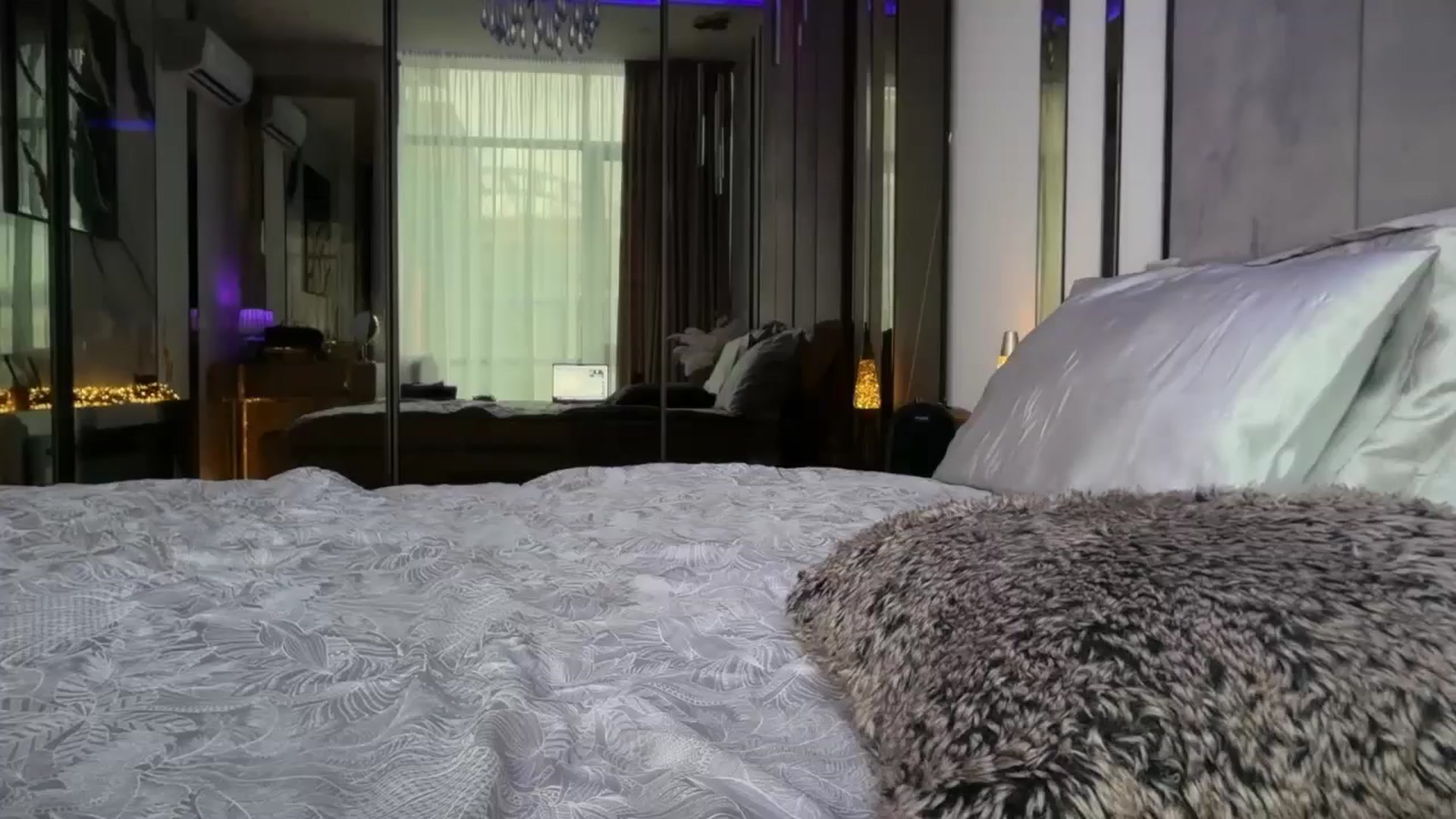 Gallery image thumbnail from UGLYGIRL_'s myfreecams stream on, 03/02/2026, 15:04 image 14 of 20