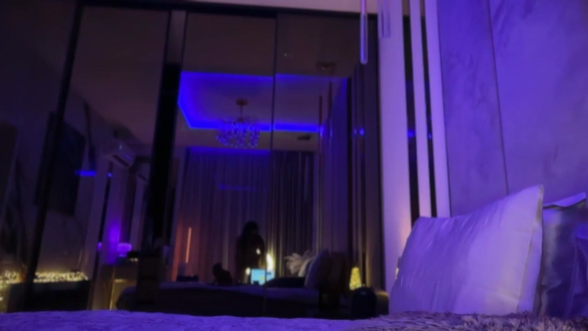 Gallery image thumbnail from UGLYGIRL_'s myfreecams stream on, 03/03/2026, 01:12 image 11 of 20