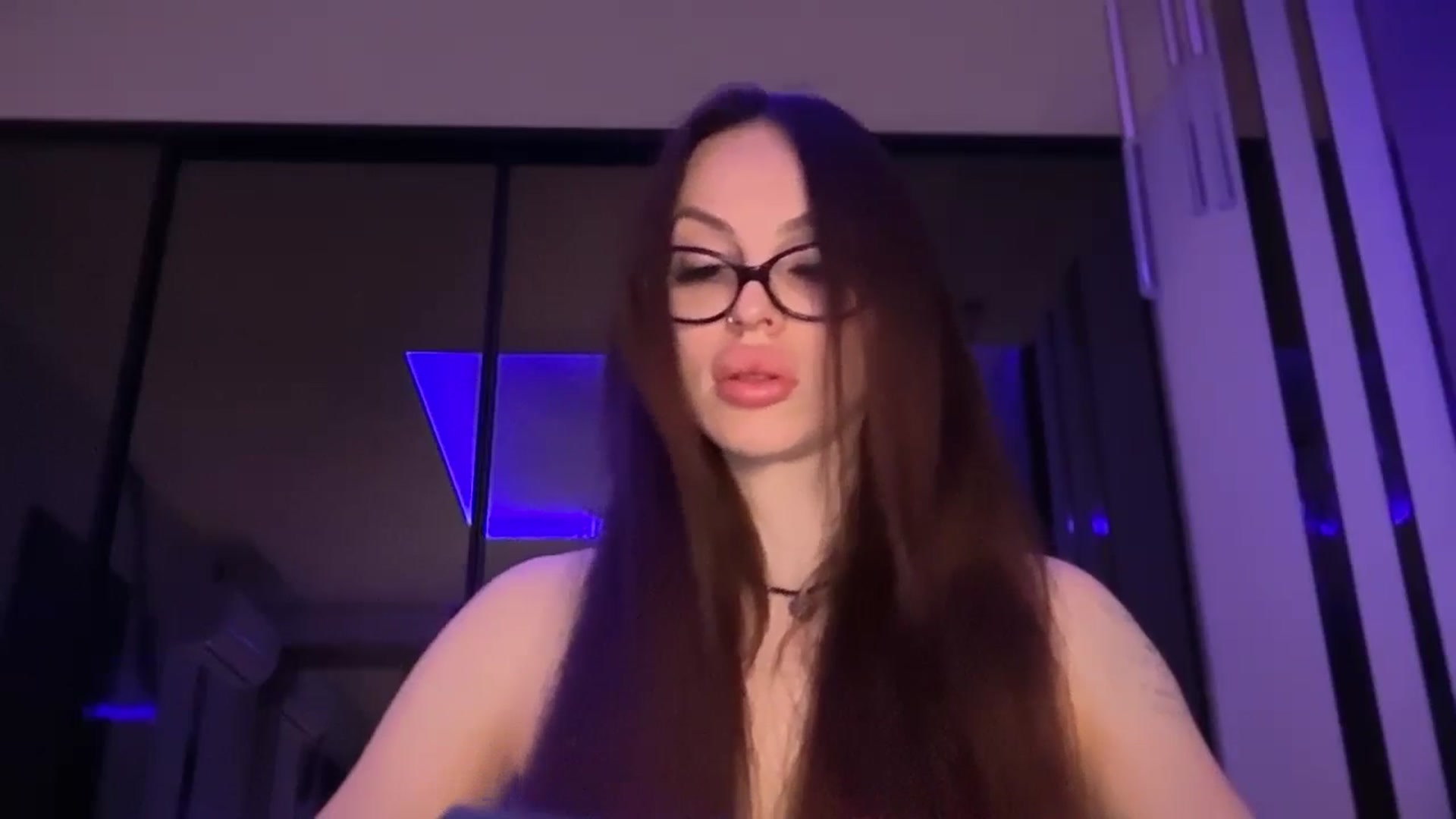 Gallery image thumbnail from UGLYGIRL_'s myfreecams stream on, 03/04/2026, 04:17 image 5 of 20