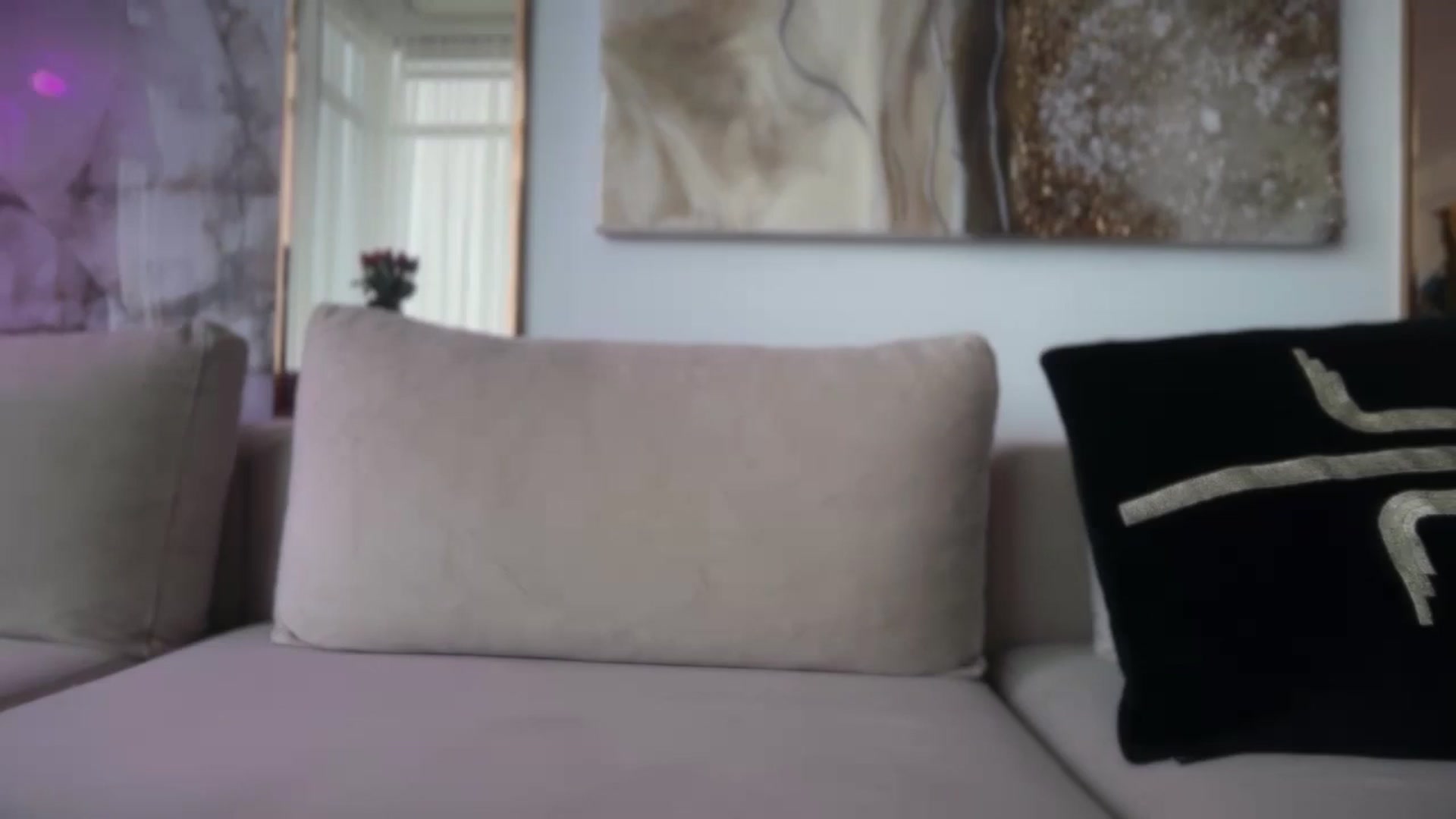 Gallery image thumbnail from UGLYGIRL_'s myfreecams stream on, 03/18/2026, 07:01 image 17 of 20