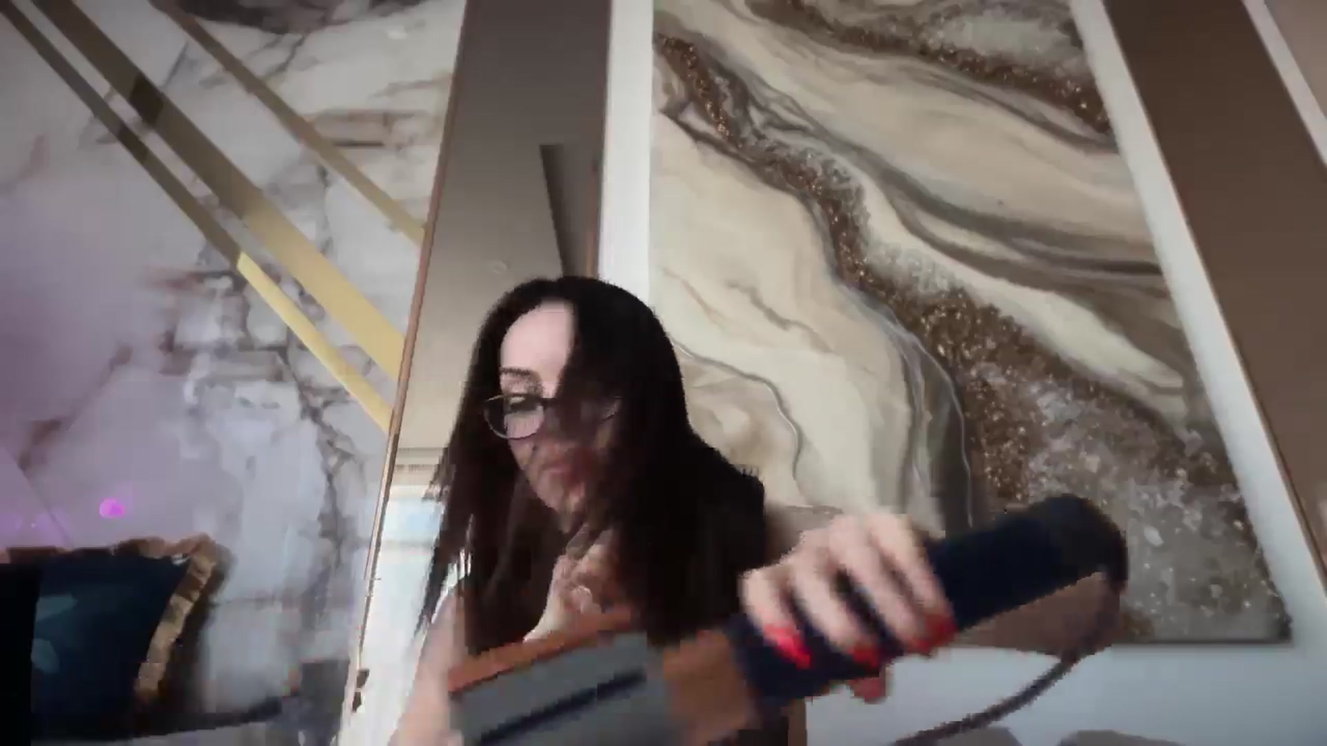 Gallery image thumbnail from UGLYGIRL_'s myfreecams stream on, 03/25/2026, 14:36 image 13 of 20