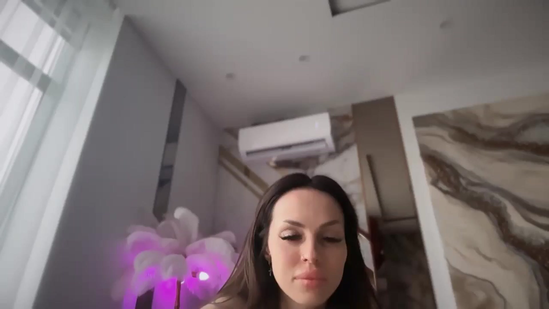 Gallery image thumbnail from UGLYGIRL_'s myfreecams stream on, 03/31/2026, 12:31 image 10 of 20