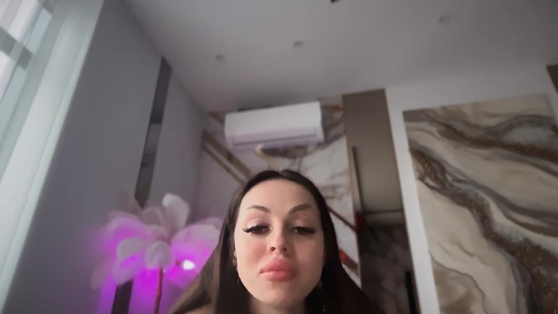 Gallery image thumbnail from UGLYGIRL_'s myfreecams stream on, 04/03/2026, 09:42 image 12 of 20