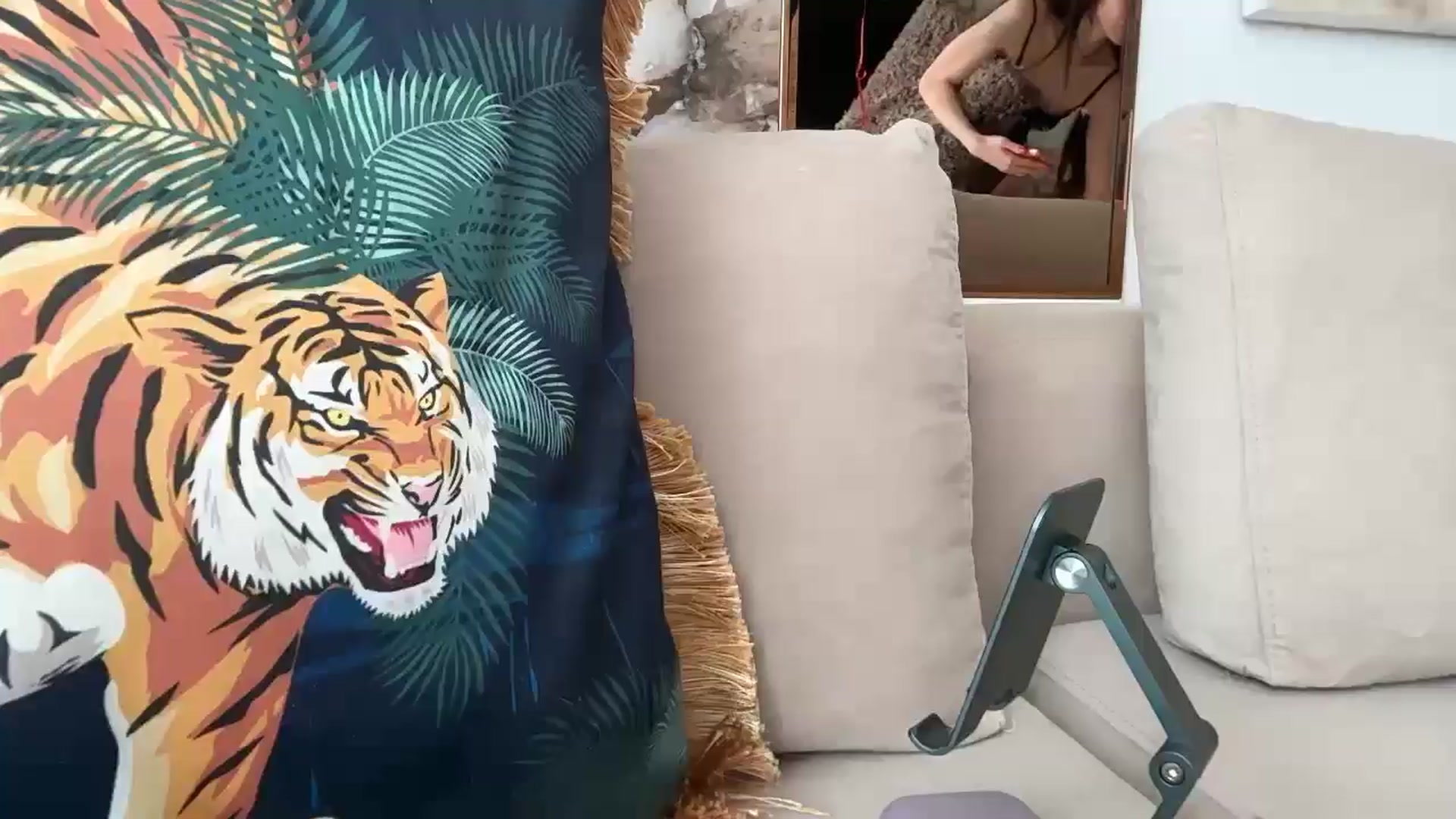 Gallery image thumbnail from UGLYGIRL_'s myfreecams stream on, 04/06/2026, 11:34 image 1 of 20
