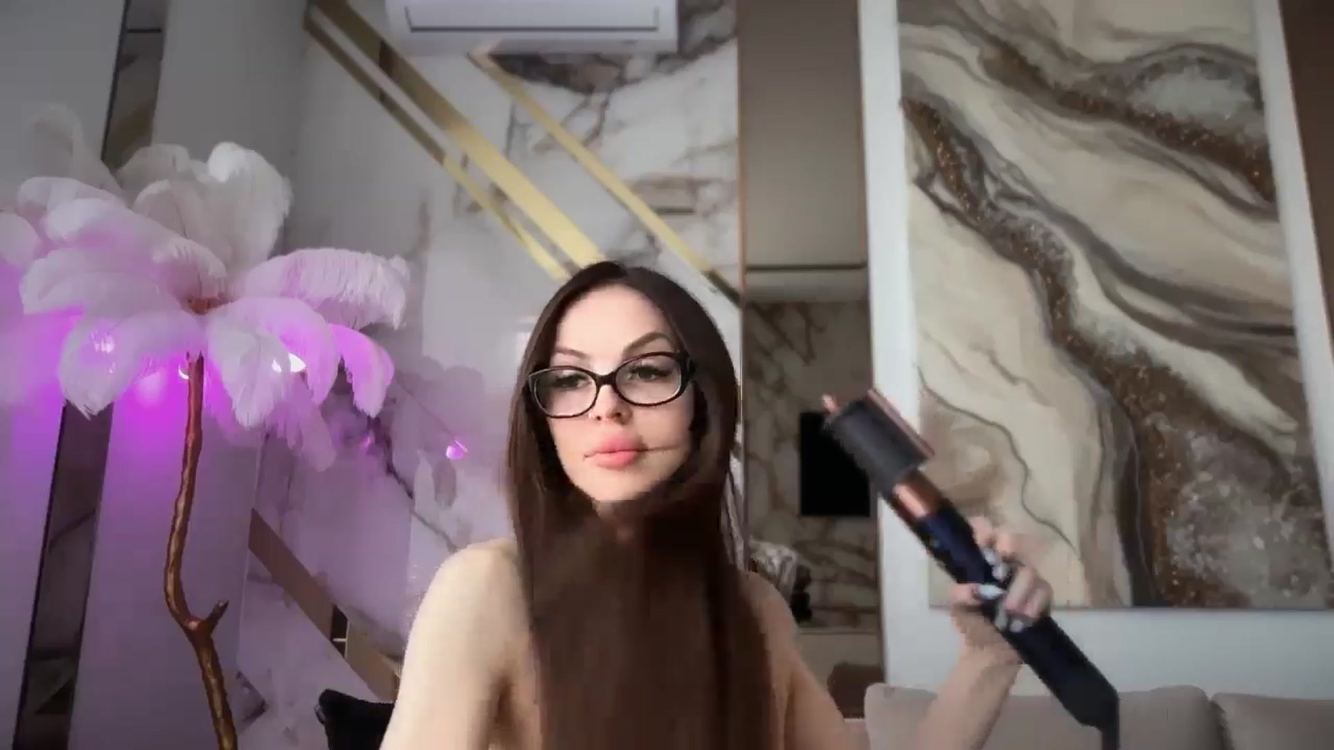 Gallery image thumbnail from UGLYGIRL_'s myfreecams stream on, 04/25/2026, 12:43 image 17 of 20