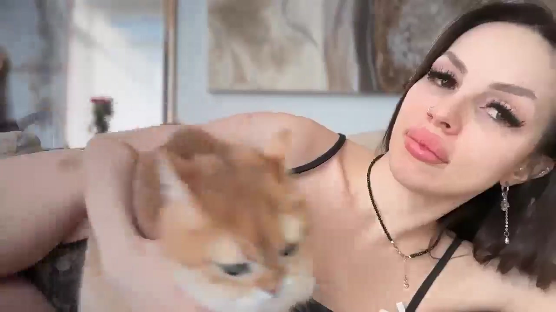 Gallery image thumbnail from UGLYGIRL_'s myfreecams stream on, 04/27/2026, 07:10 image 7 of 20