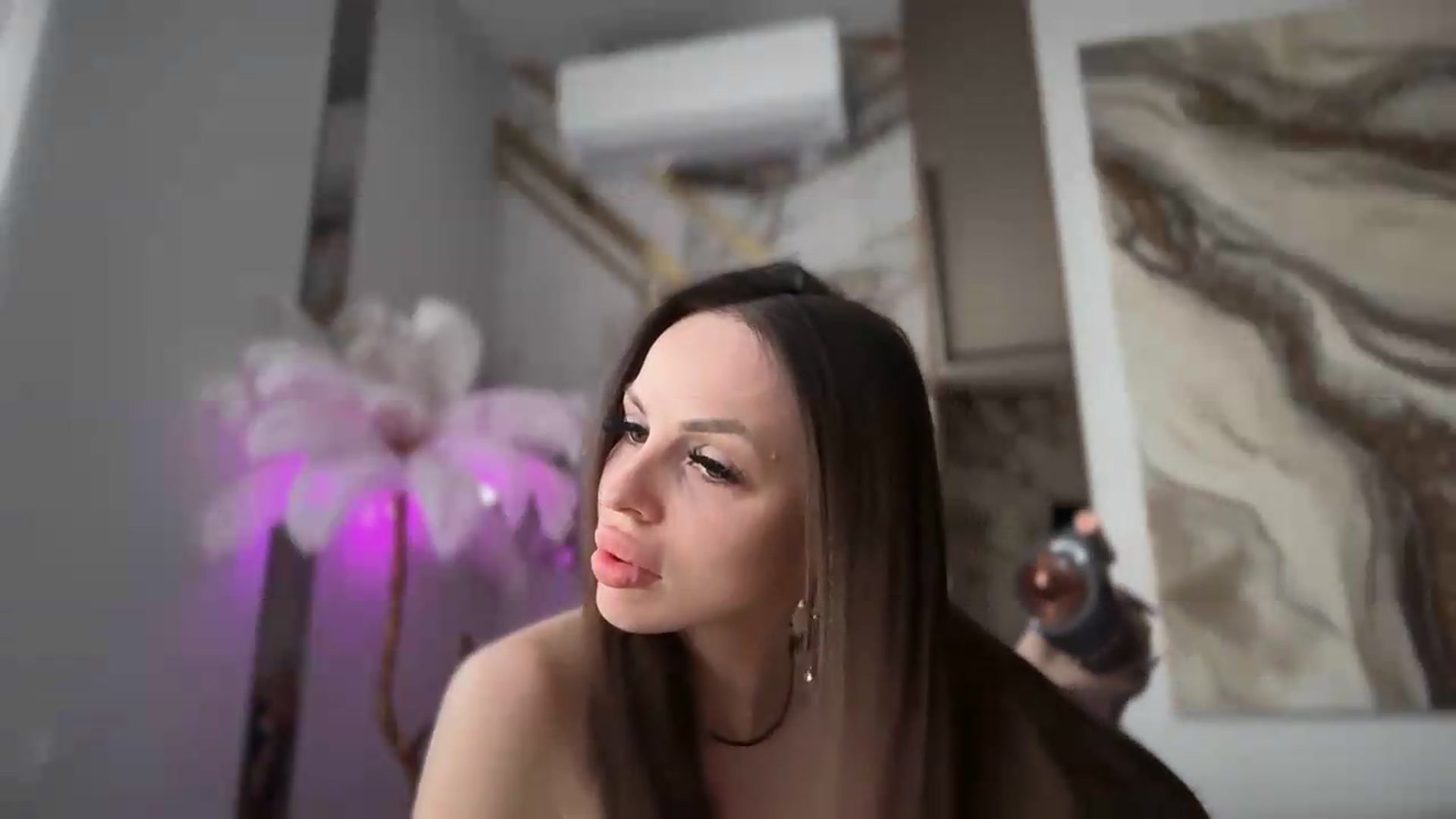 Gallery image thumbnail from UGLYGIRL_'s myfreecams stream on, 05/09/2026, 13:42 image 15 of 20