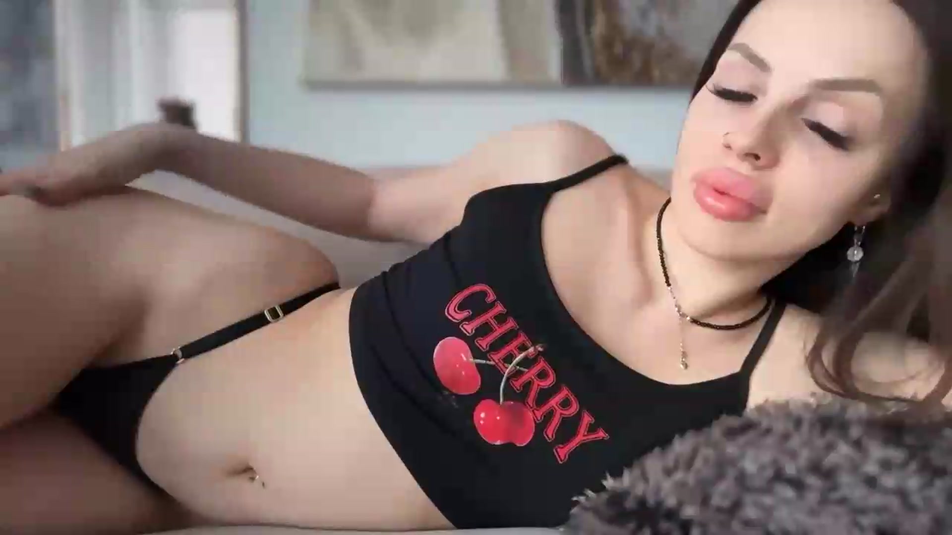 Gallery image thumbnail from UGLYGIRL_'s myfreecams stream on, 05/18/2026, 14:07 image 3 of 20