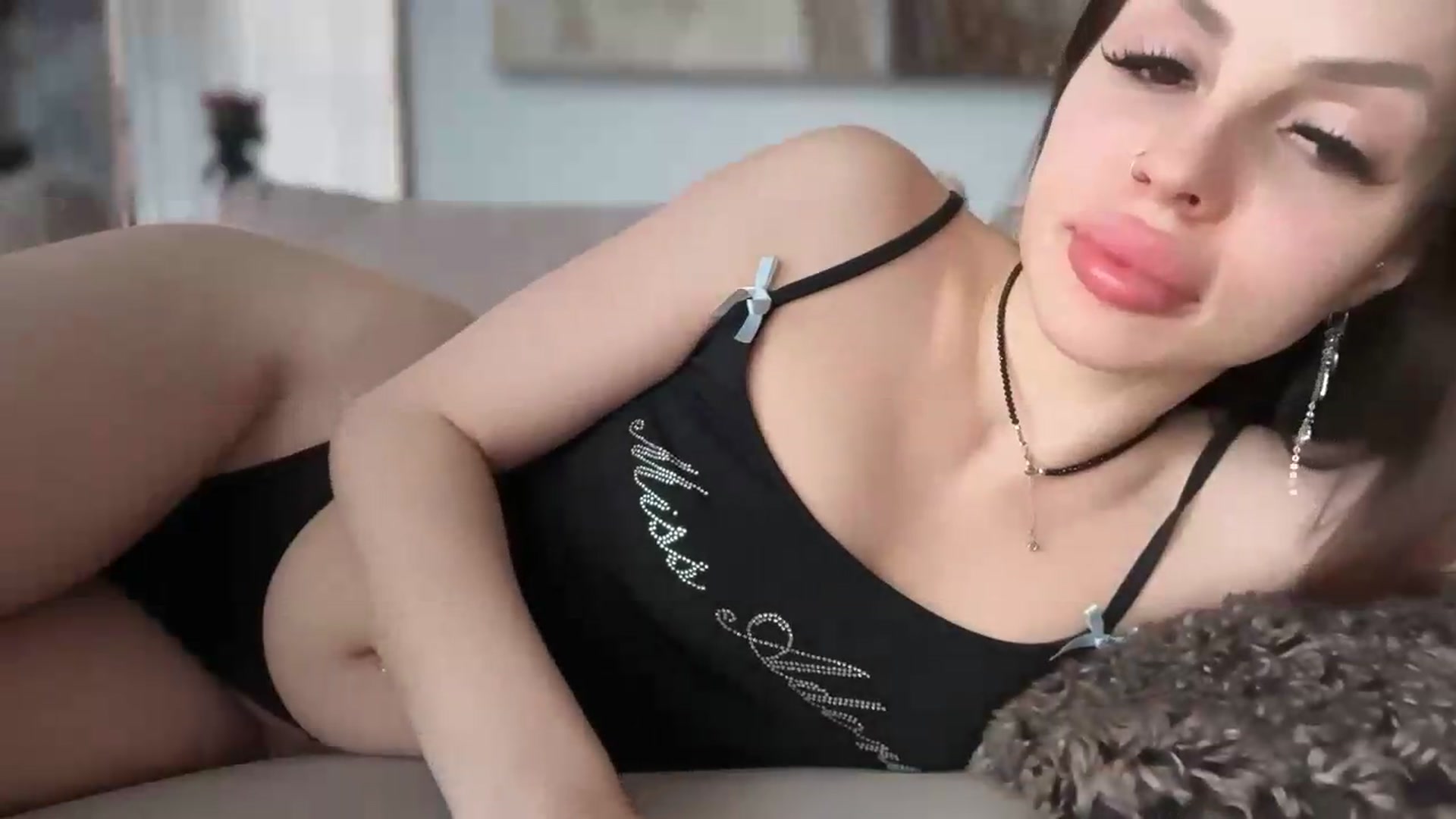 Gallery image thumbnail from UGLYGIRL_'s myfreecams stream on, 05/26/2026, 14:39 image 18 of 20