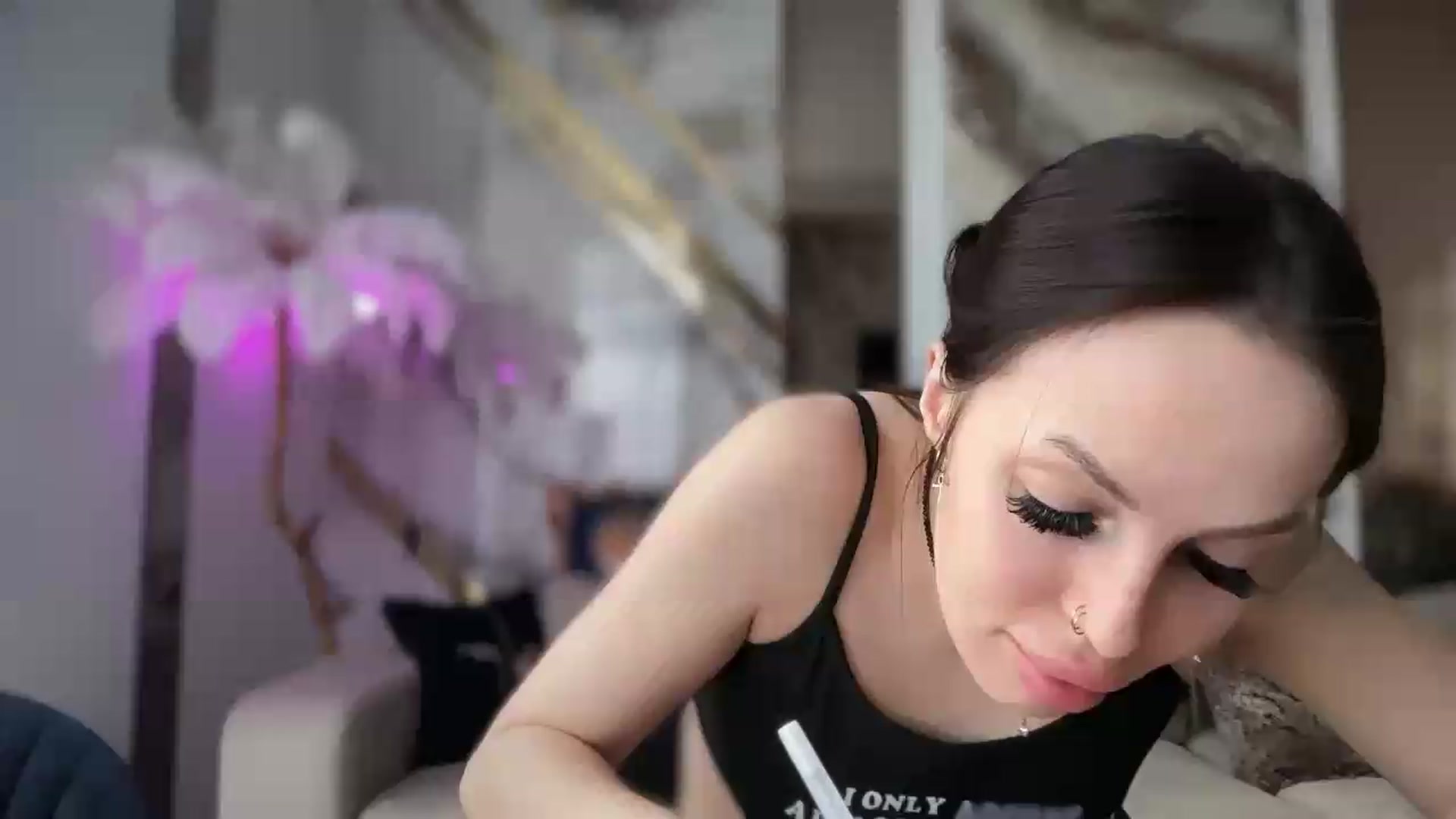 Gallery image thumbnail from UGLYGIRL_'s myfreecams stream on, 05/28/2026, 13:33 image 2 of 20