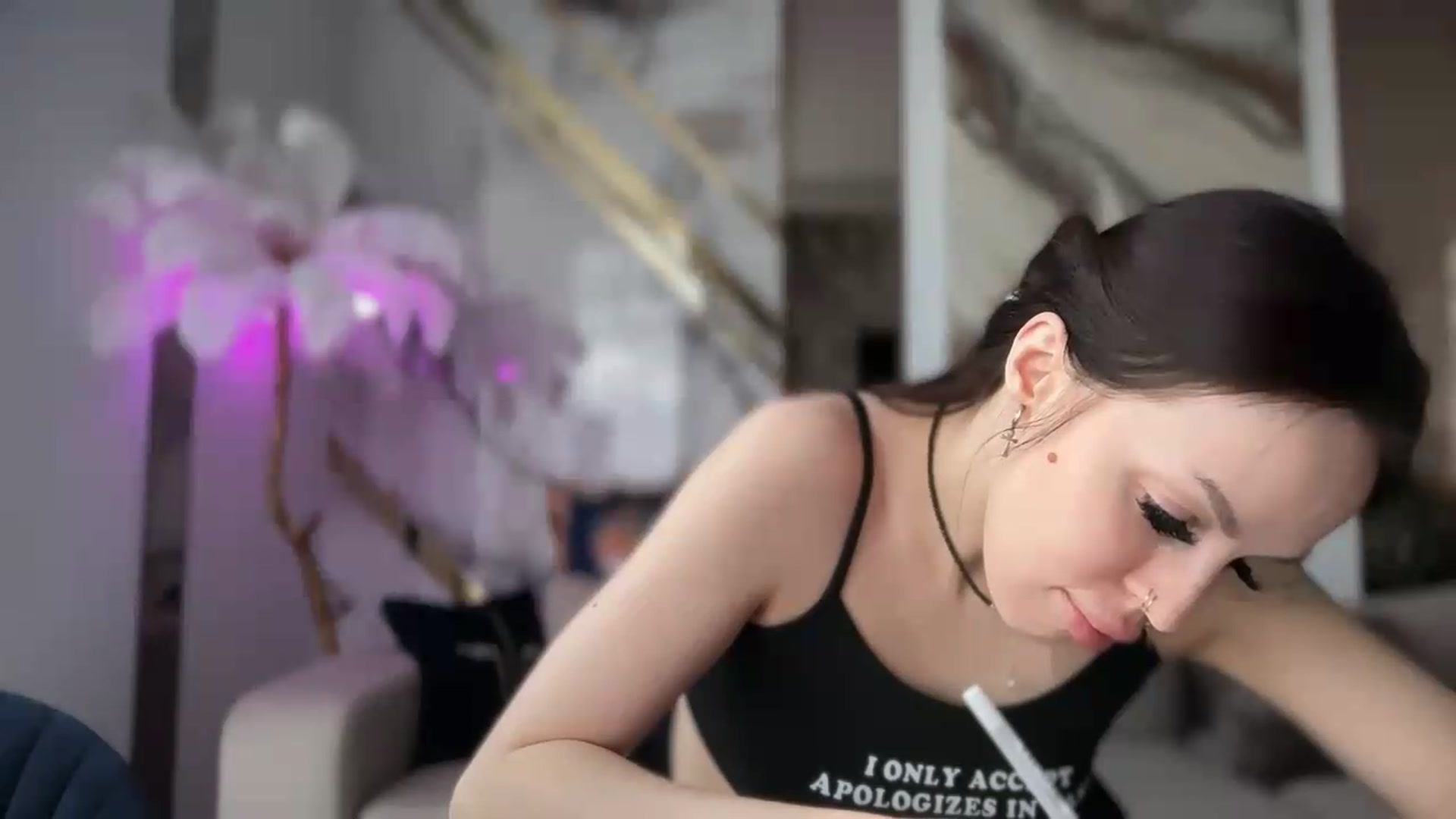 Gallery image thumbnail from UGLYGIRL_'s myfreecams stream on, 05/28/2026, 13:33 image 8 of 20