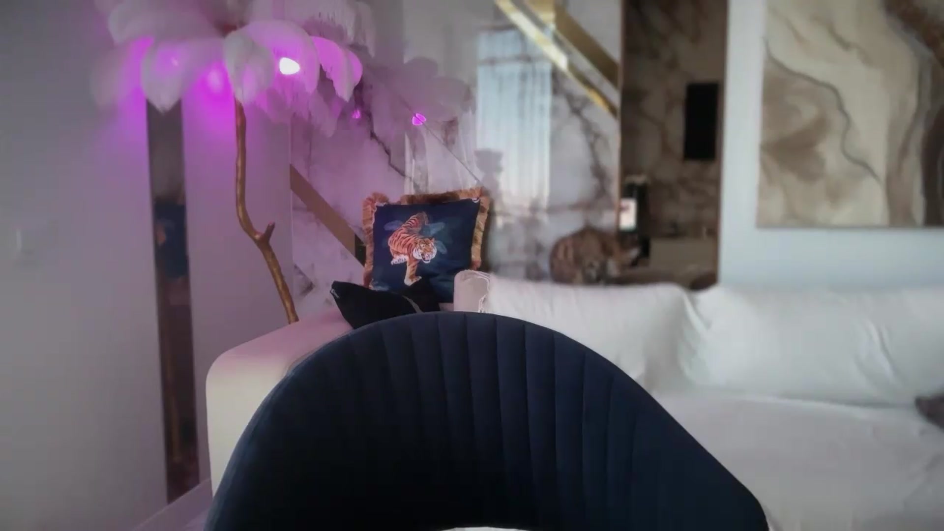 Gallery image thumbnail from UGLYGIRL_'s myfreecams stream on, 06/10/2026, 16:42 image 19 of 20
