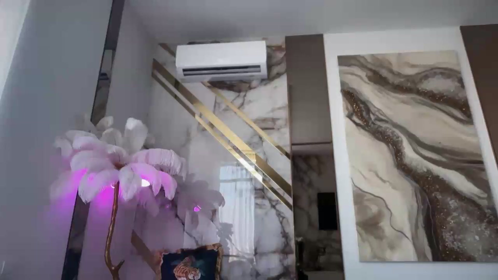Gallery image thumbnail from UGLYGIRL_'s myfreecams stream on, 06/29/2026, 14:25 image 5 of 20