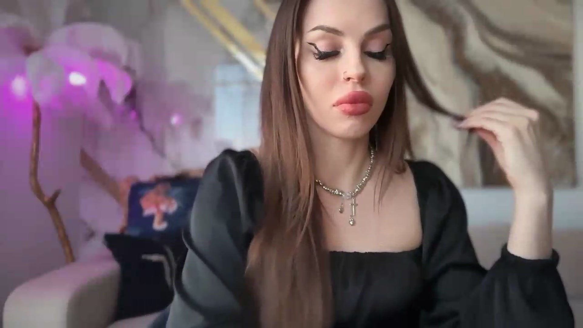 Gallery image thumbnail from UGLYGIRL_'s myfreecams stream on, 07/05/2026, 16:35 image 20 of 20