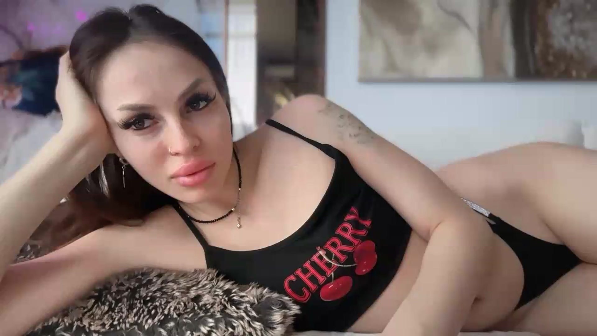 Gallery image thumbnail from UGLYGIRL_'s myfreecams stream on, 07/29/2026, 14:16 image 8 of 20