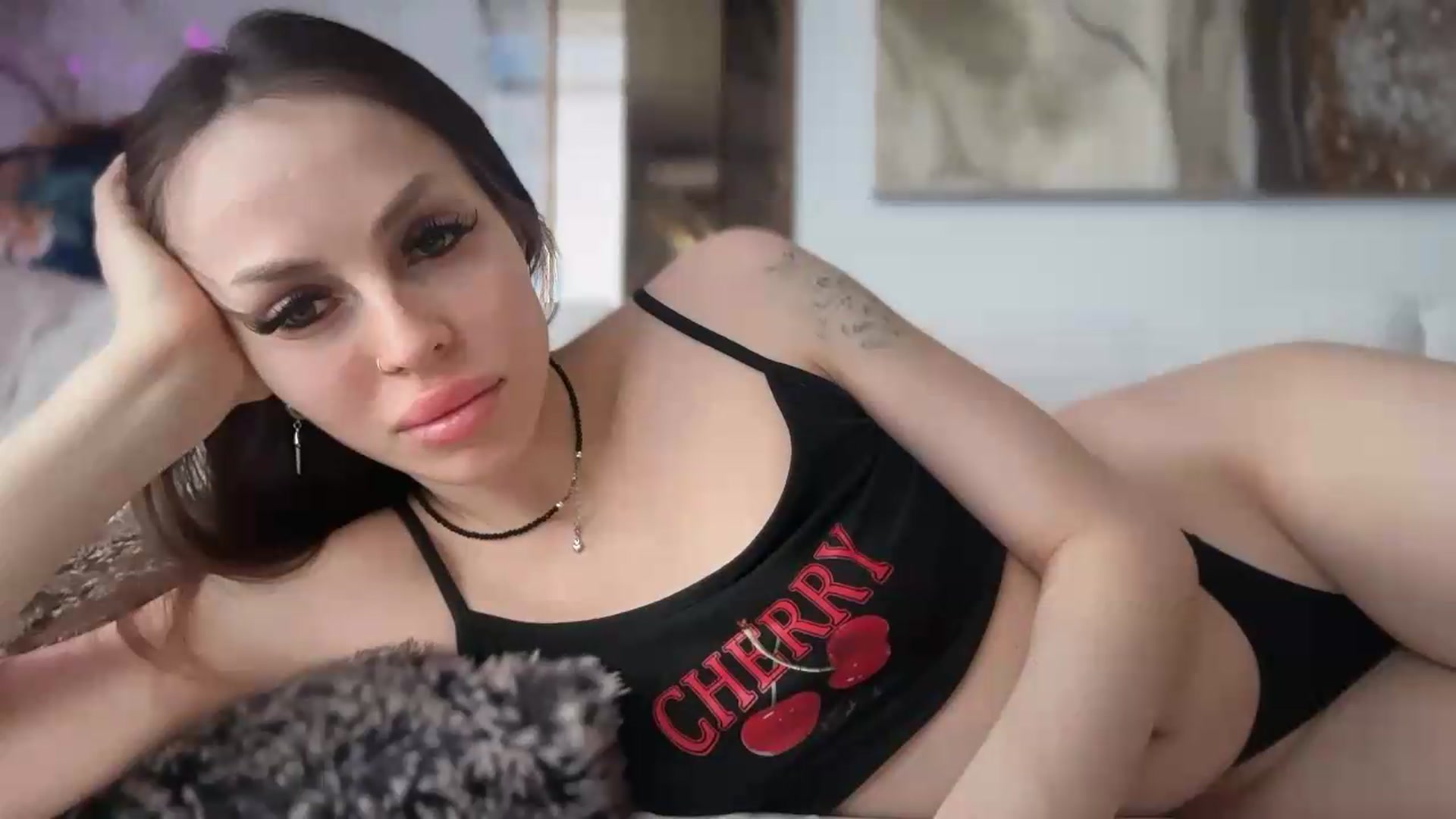 Gallery image thumbnail from UGLYGIRL_'s myfreecams stream on, 07/29/2026, 14:16 image 13 of 20