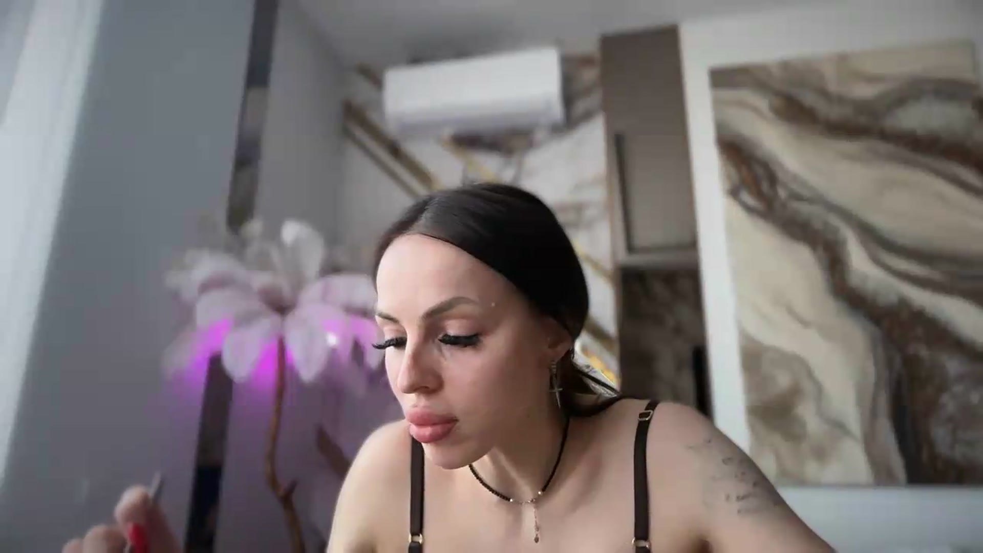 Gallery image thumbnail from UGLYGIRL_'s myfreecams stream on, 08/06/2026, 12:22 image 3 of 20