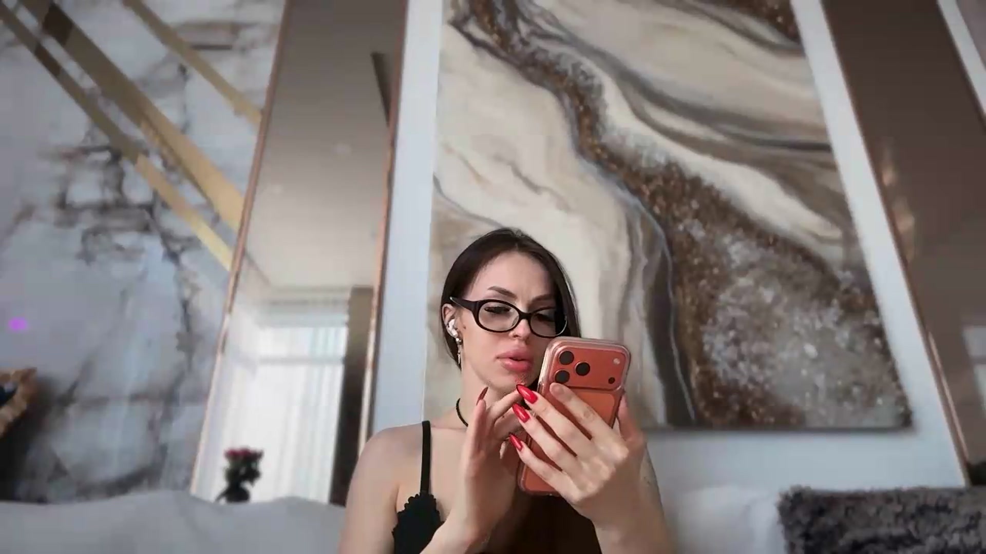 Gallery image thumbnail from UGLYGIRL_'s myfreecams stream on, 08/07/2026, 06:24 image 8 of 20