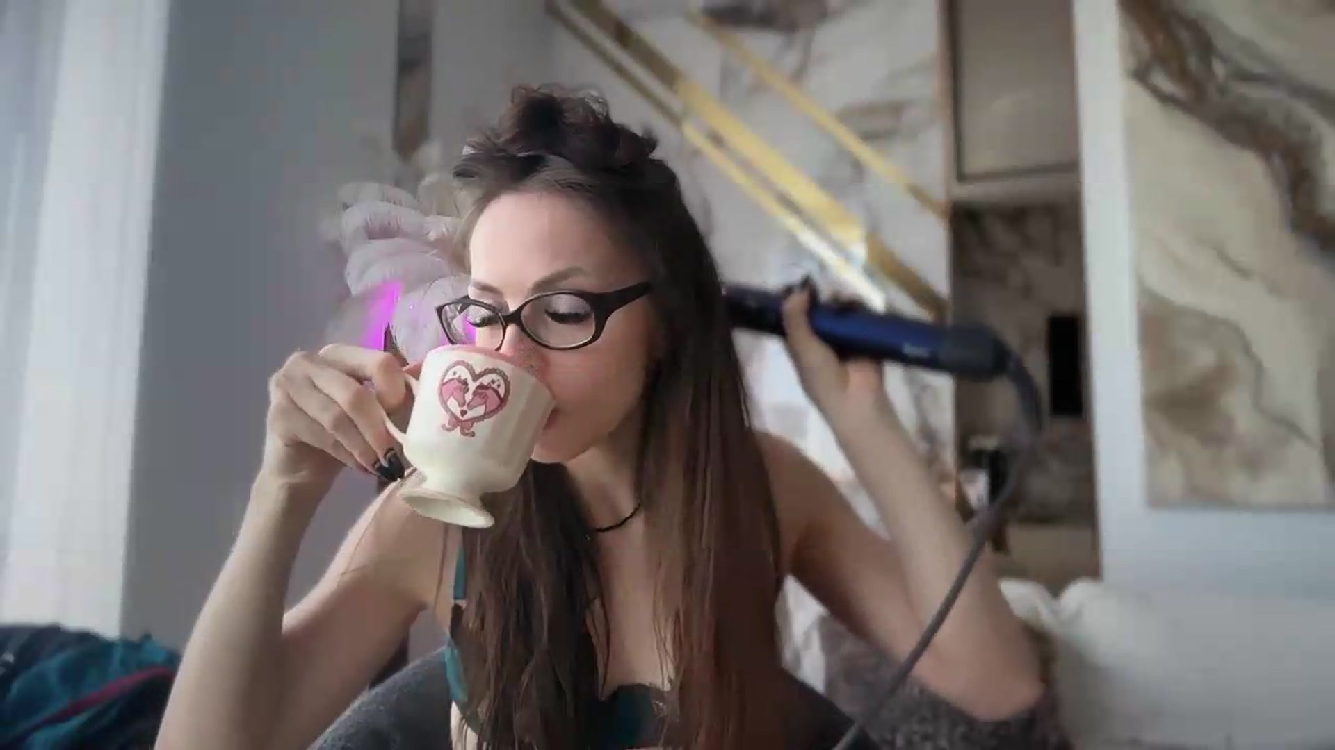 Gallery image thumbnail from UGLYGIRL_'s myfreecams stream on, 08/16/2026, 12:29 image 3 of 20