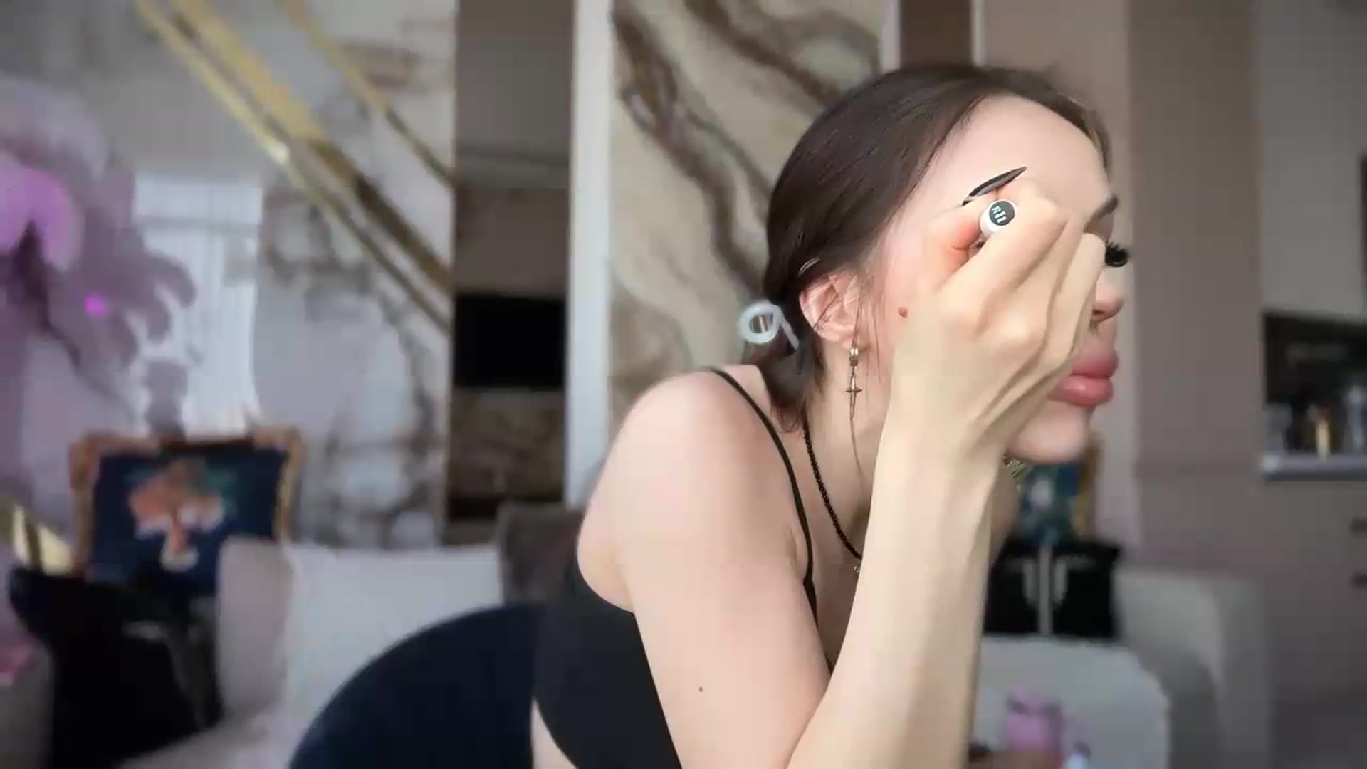 Gallery image thumbnail from UGLYGIRL_'s myfreecams stream on, 08/20/2026, 13:50 image 5 of 20