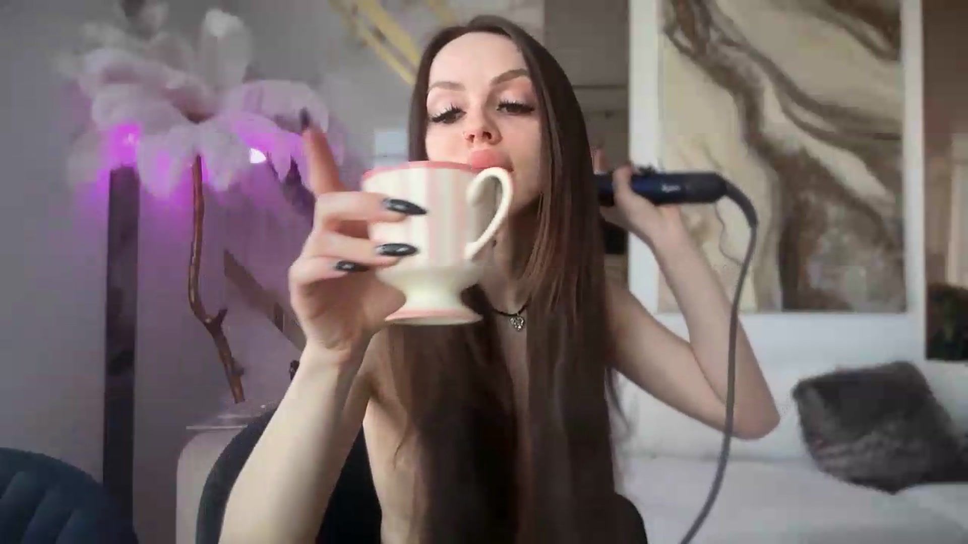 Gallery image thumbnail from UGLYGIRL_'s myfreecams stream on, 08/21/2026, 14:18 image 4 of 20