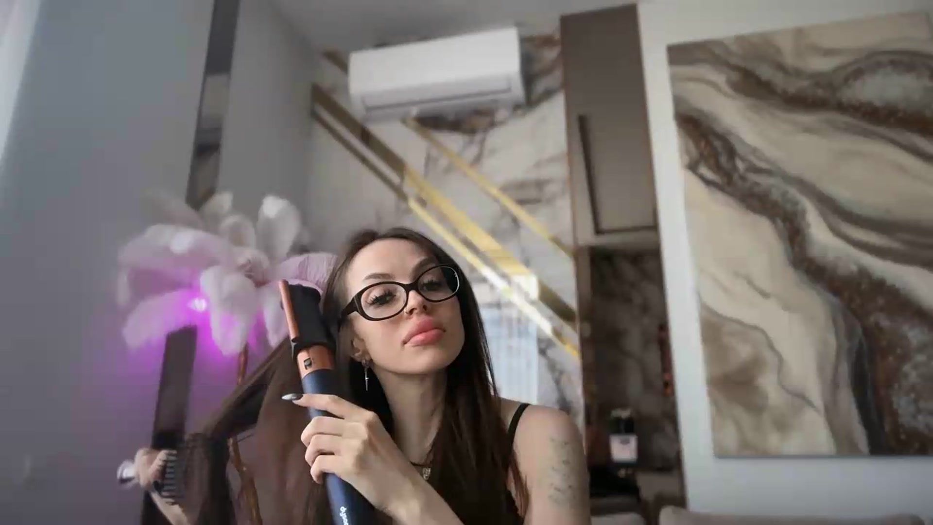 Gallery image thumbnail from UGLYGIRL_'s myfreecams stream on, 09/08/2026, 12:38 image 2 of 20