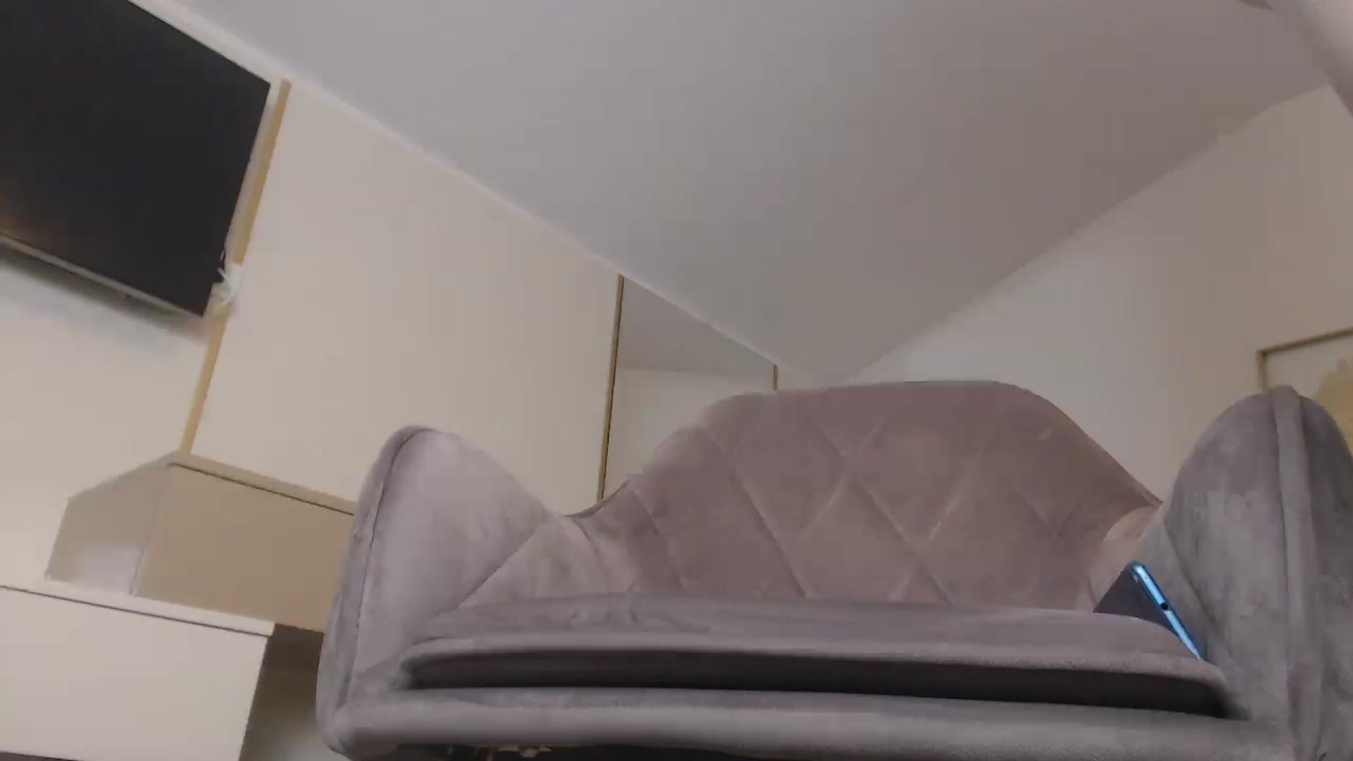Gallery image thumbnail from UR_wet_DESIRE's myfreecams stream on, 11/14/2022, 22:41 image 16 of 20