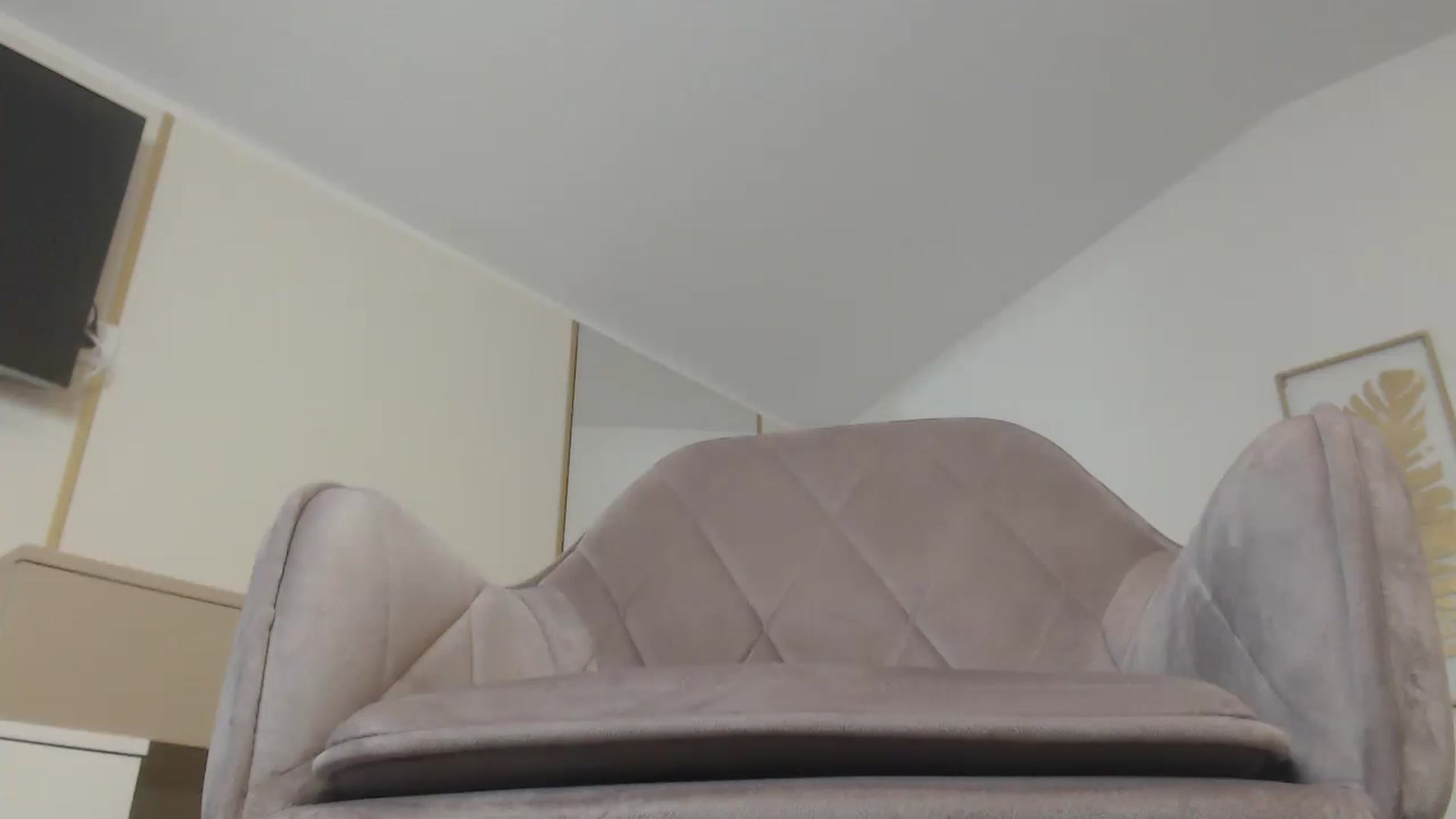 Gallery image thumbnail from UR_wet_DESIRE's myfreecams stream on, 11/22/2022, 18:36 image 18 of 20