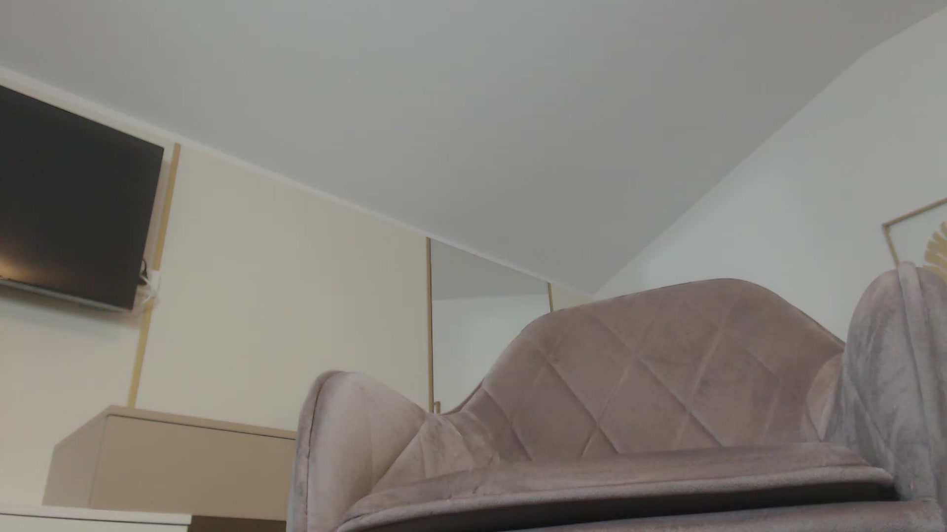 Gallery image thumbnail from UR_wet_DESIRE's myfreecams stream on, 11/23/2022, 18:22 image 8 of 20