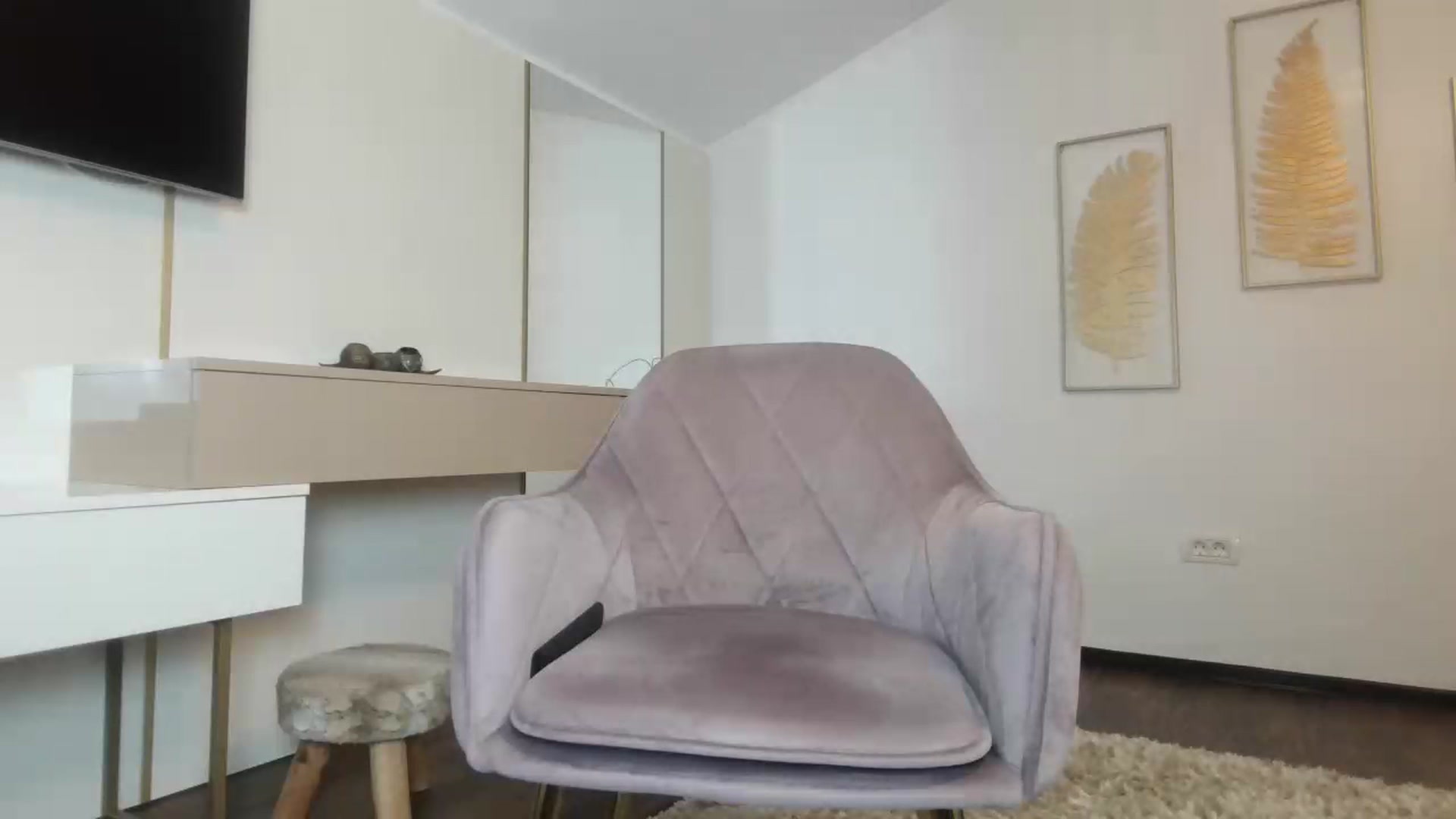 Gallery image thumbnail from UR_wet_DESIRE's myfreecams stream on, 01/31/2023, 15:44 image 1 of 20