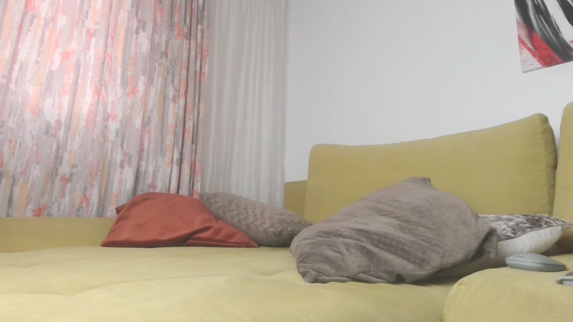 Gallery image thumbnail from UR_wet_DESIRE's myfreecams stream on, 01/30/2024, 15:09 image 18 of 20