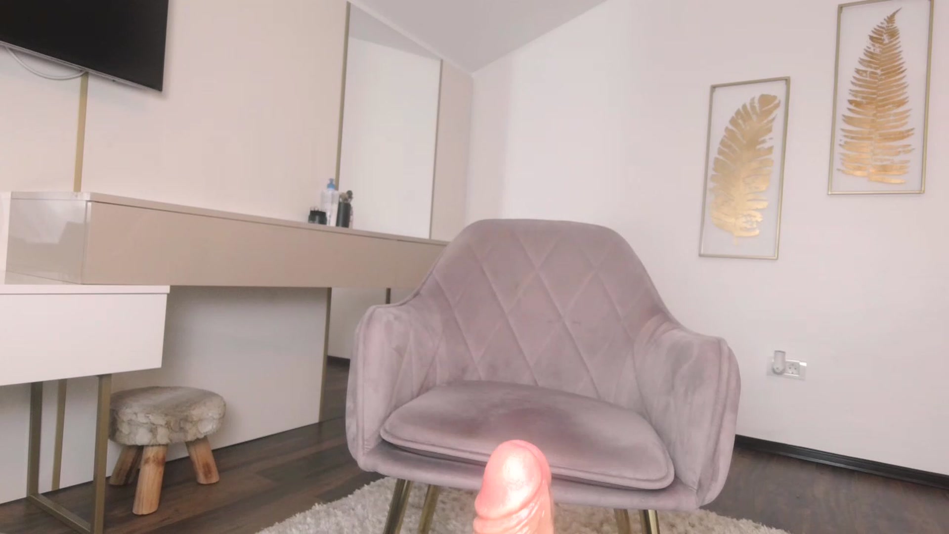 Gallery image thumbnail from UR_wet_DESIRE's myfreecams stream on, 02/26/2024, 17:35 image 19 of 20