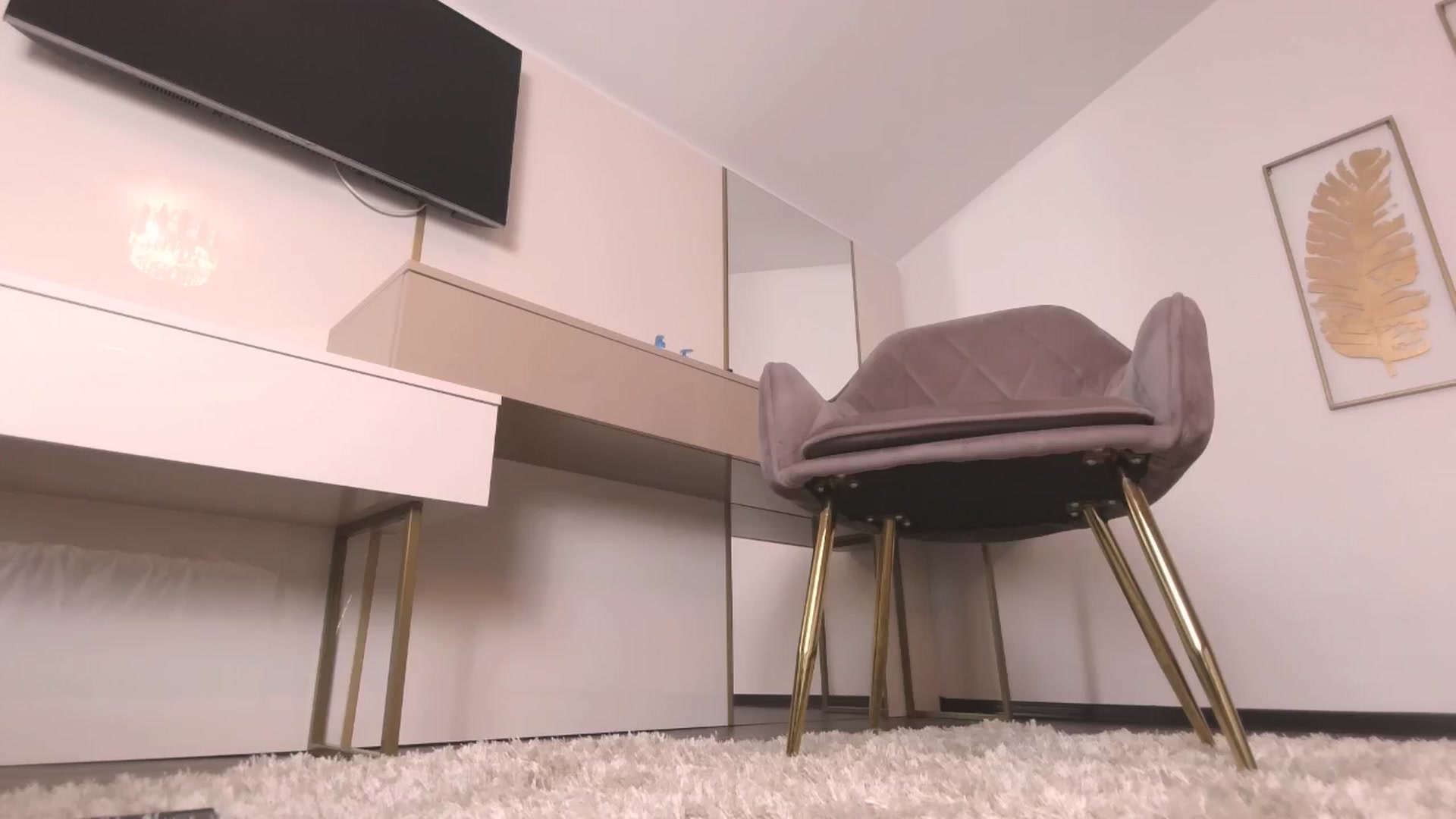 Gallery image thumbnail from UR_wet_DESIRE's myfreecams stream on, 04/26/2024, 10:59 image 5 of 20