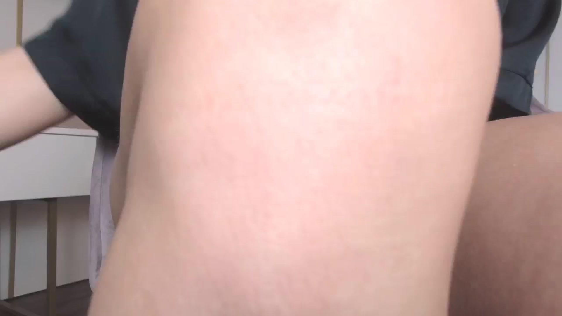 Gallery image thumbnail from UR_wet_DESIRE's myfreecams stream on, 05/24/2024, 06:14 image 7 of 20