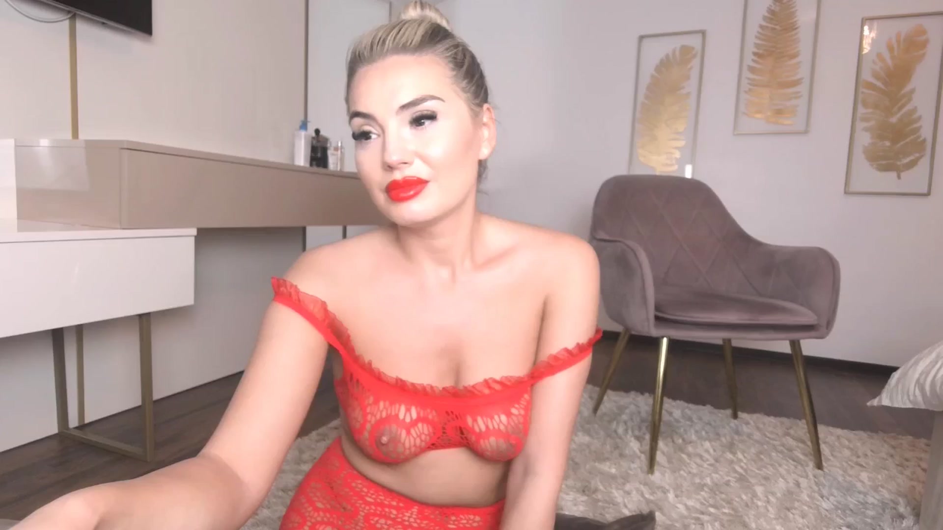 Gallery image thumbnail from UR_wet_DESIRE's myfreecams stream on, 05/24/2024, 17:28 image 10 of 20