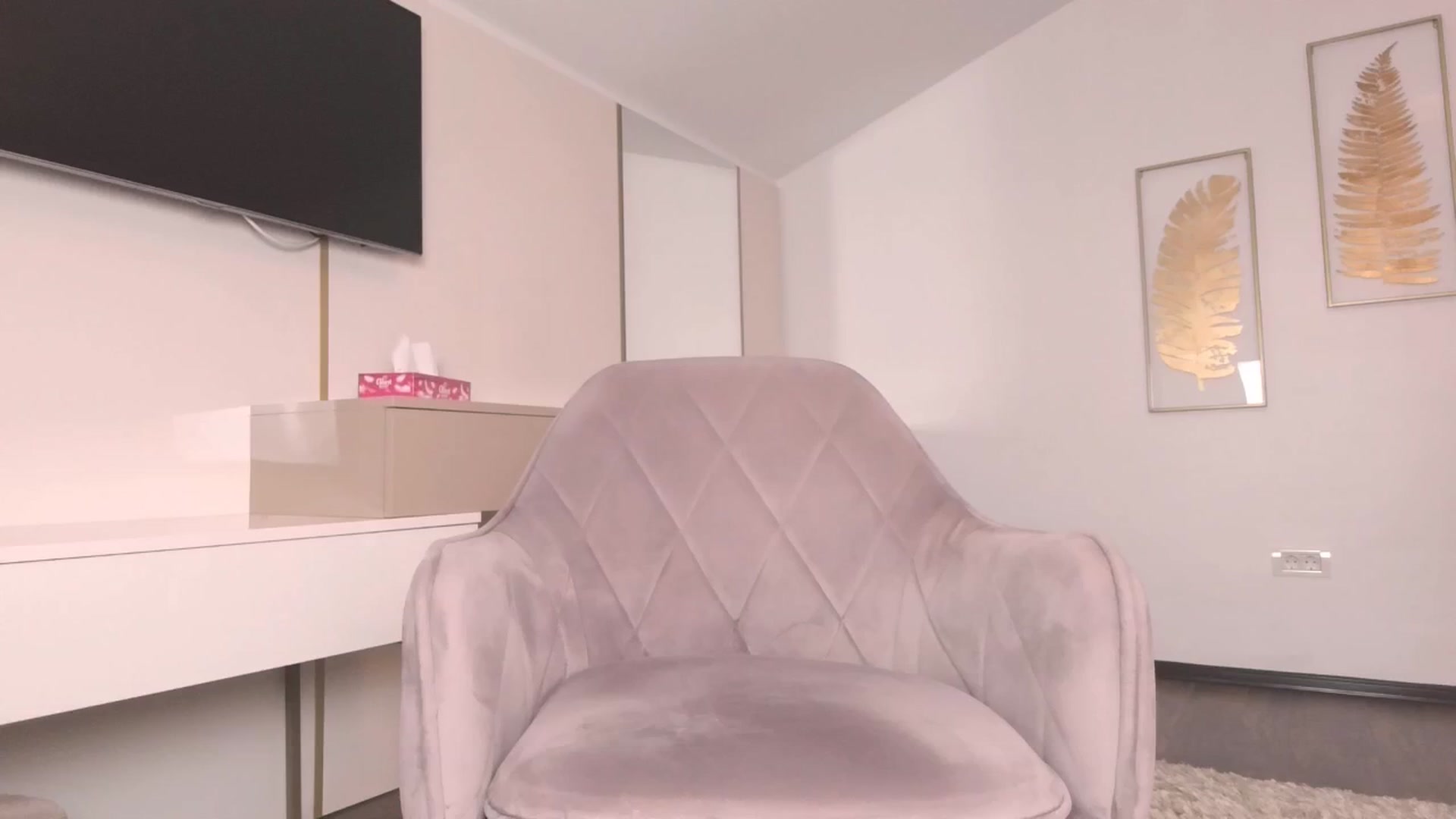 Gallery image thumbnail from UR_wet_DESIRE's myfreecams stream on, 09/09/2024, 14:48 image 14 of 20