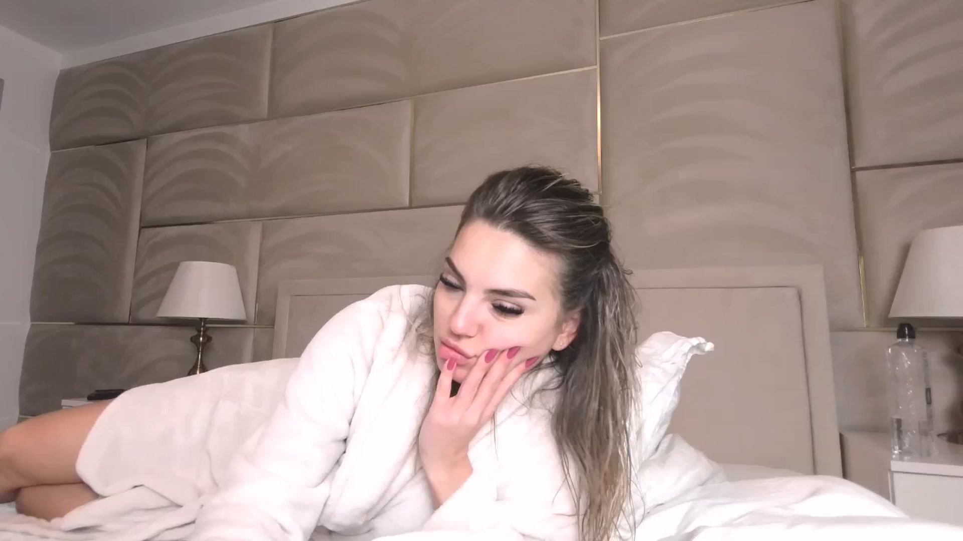 Gallery image thumbnail from UR_wet_DESIRE's myfreecams stream on, 11/12/2024, 14:56 image 2 of 20