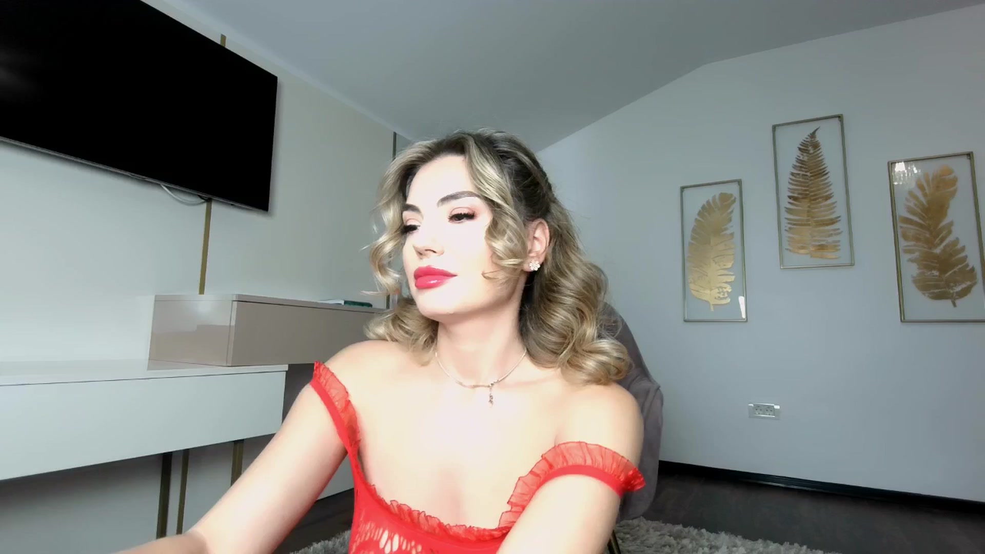 Gallery image thumbnail from UR_wet_DESIRE's myfreecams stream on, 12/08/2025, 18:07 image 5 of 20