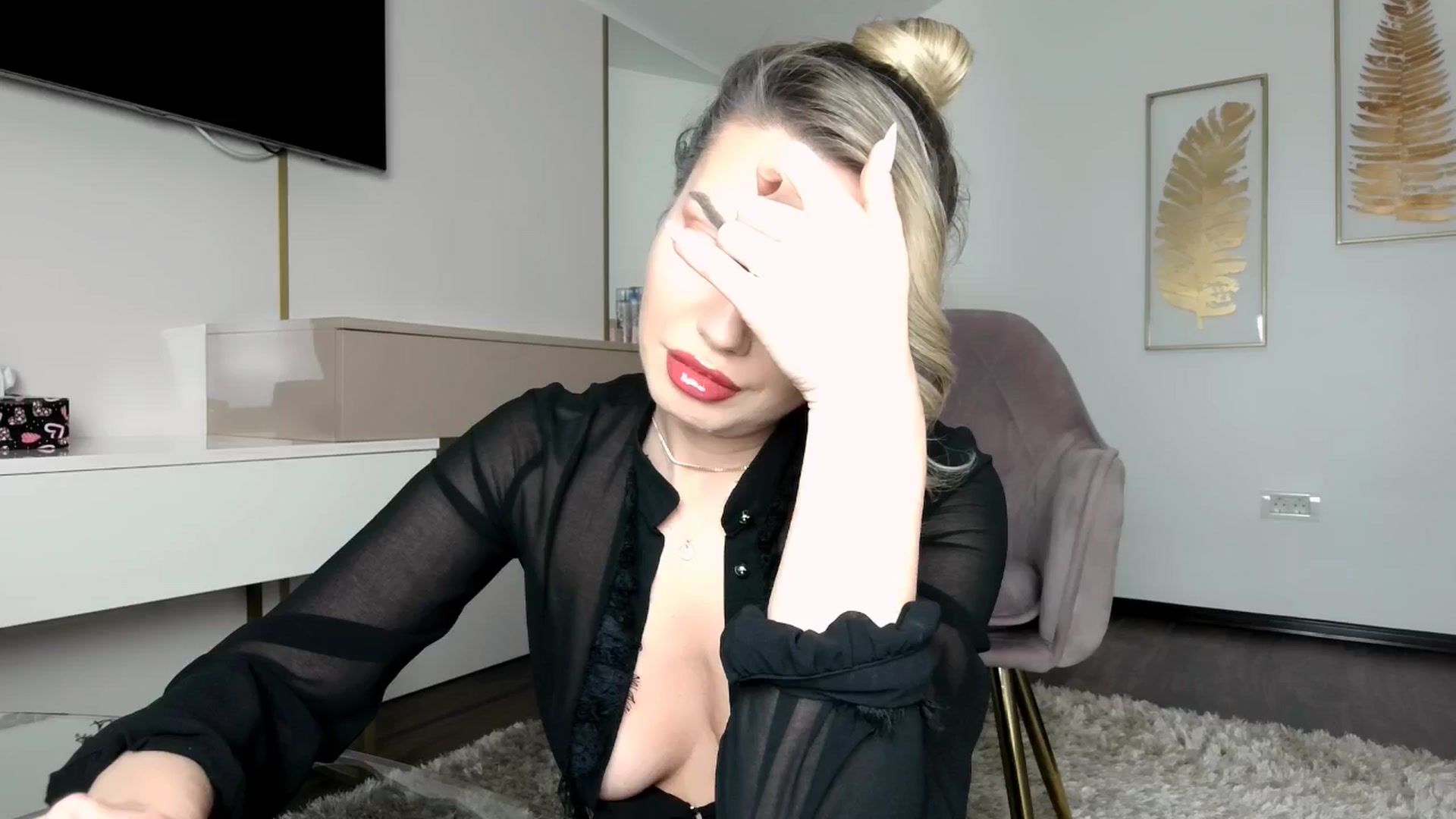 Gallery image thumbnail from UR_wet_DESIRE's myfreecams stream on, 01/10/2026, 15:49 image 14 of 20