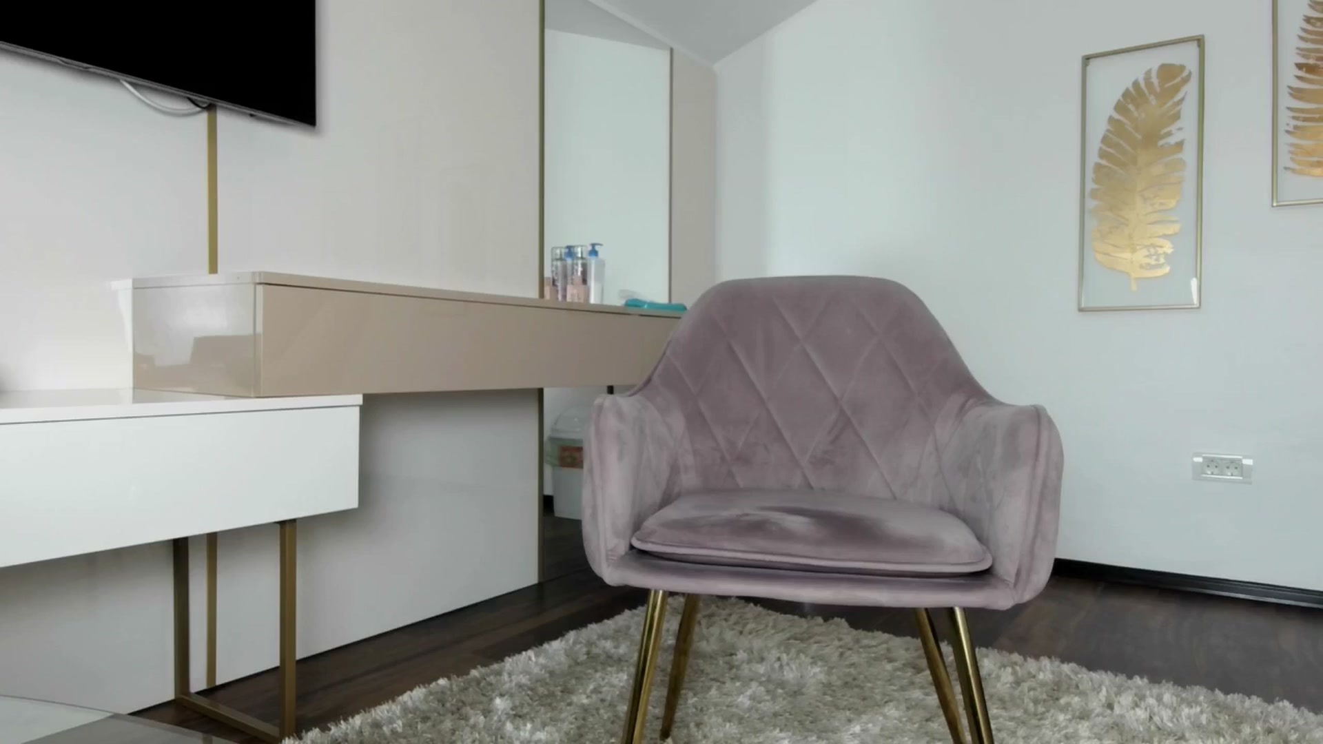 Gallery image thumbnail from UR_wet_DESIRE's myfreecams stream on, 01/10/2026, 18:28 image 12 of 20