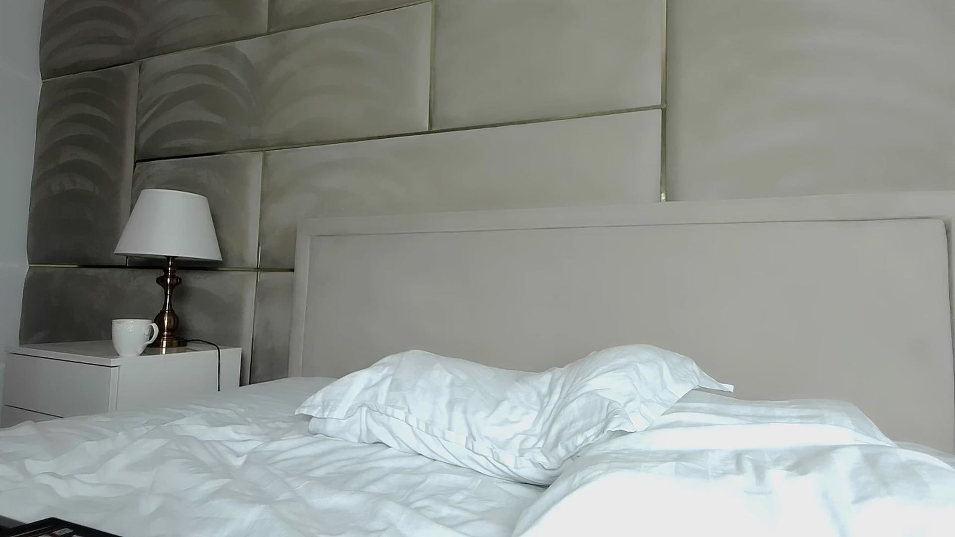 Gallery image thumbnail from UR_wet_DESIRE's myfreecams stream on, 01/12/2026, 18:16 image 9 of 20
