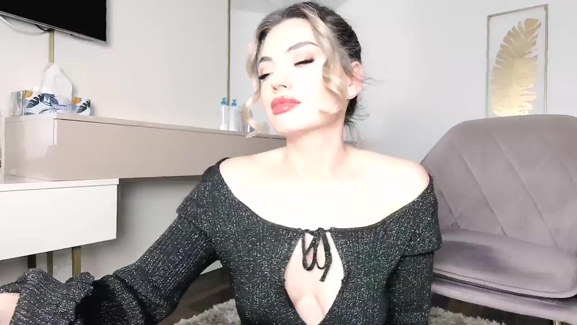 Gallery image thumbnail from UR_wet_DESIRE's myfreecams stream on, 02/23/2026, 16:42 image 18 of 20