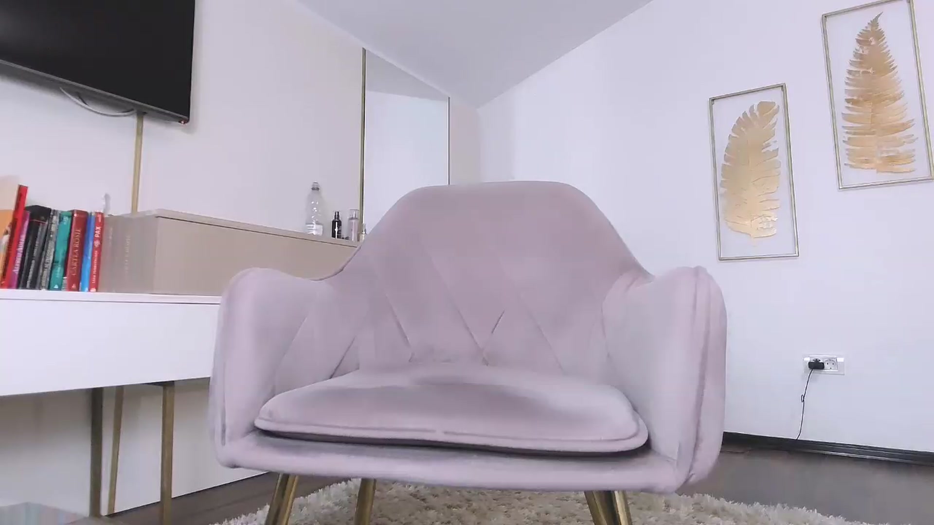 Gallery image thumbnail from UR_wet_DESIRE's myfreecams stream on, 08/12/2026, 16:17 image 13 of 20